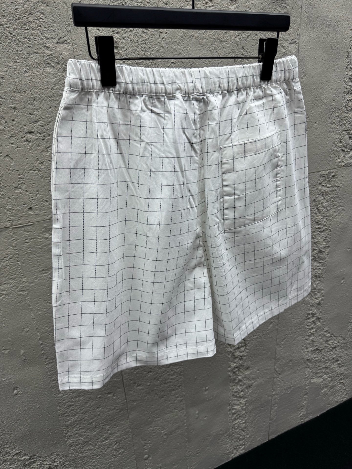 White Short