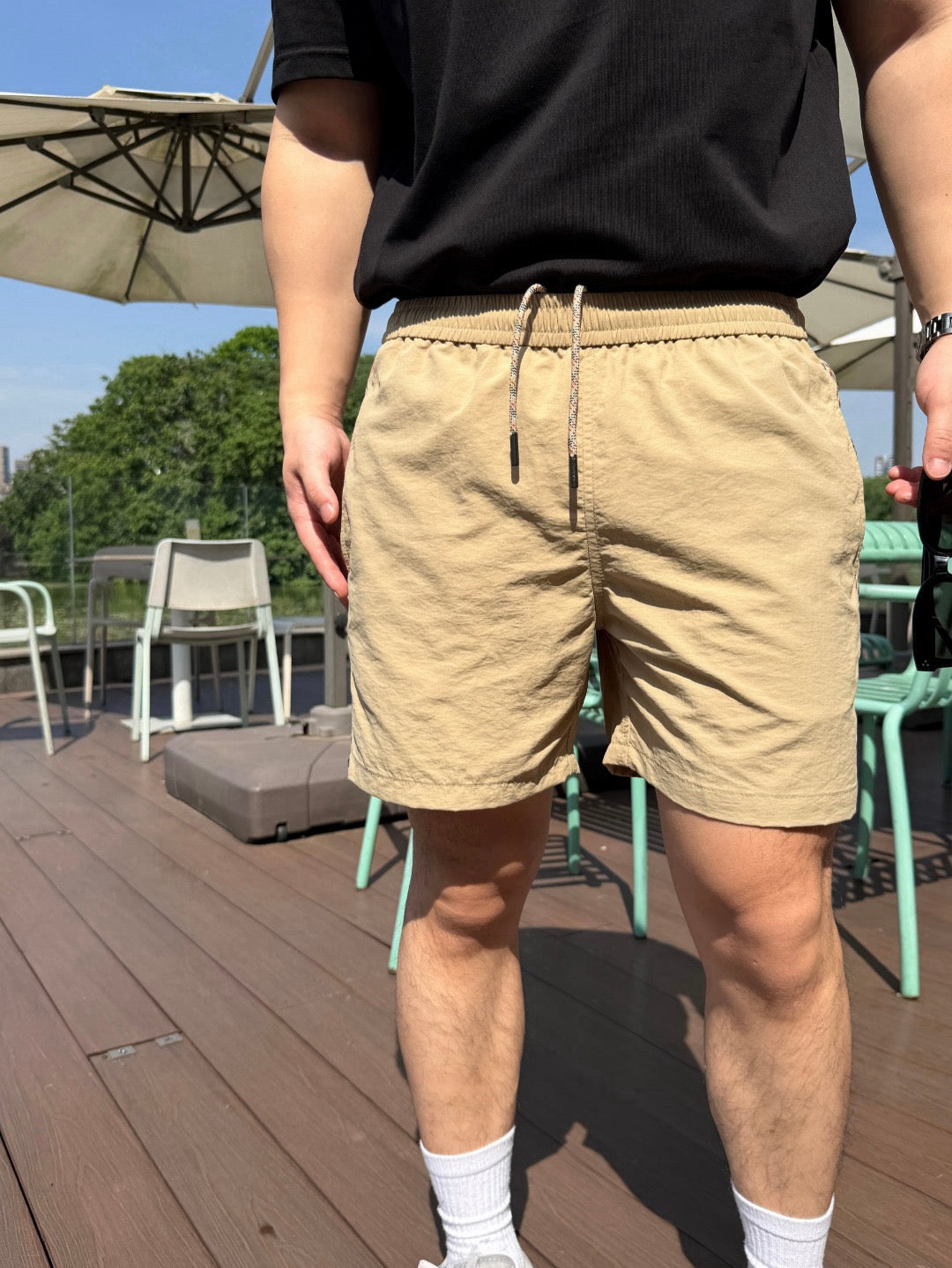 Multi-color Short