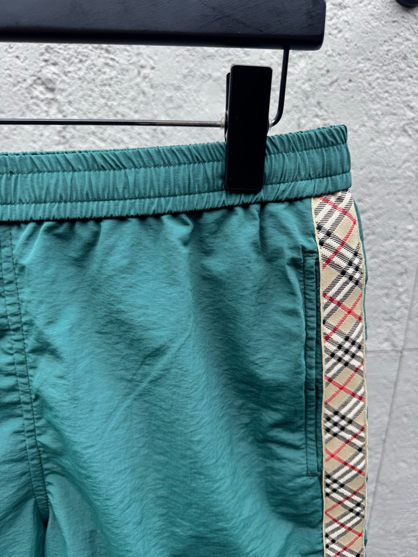 Multi-color Short