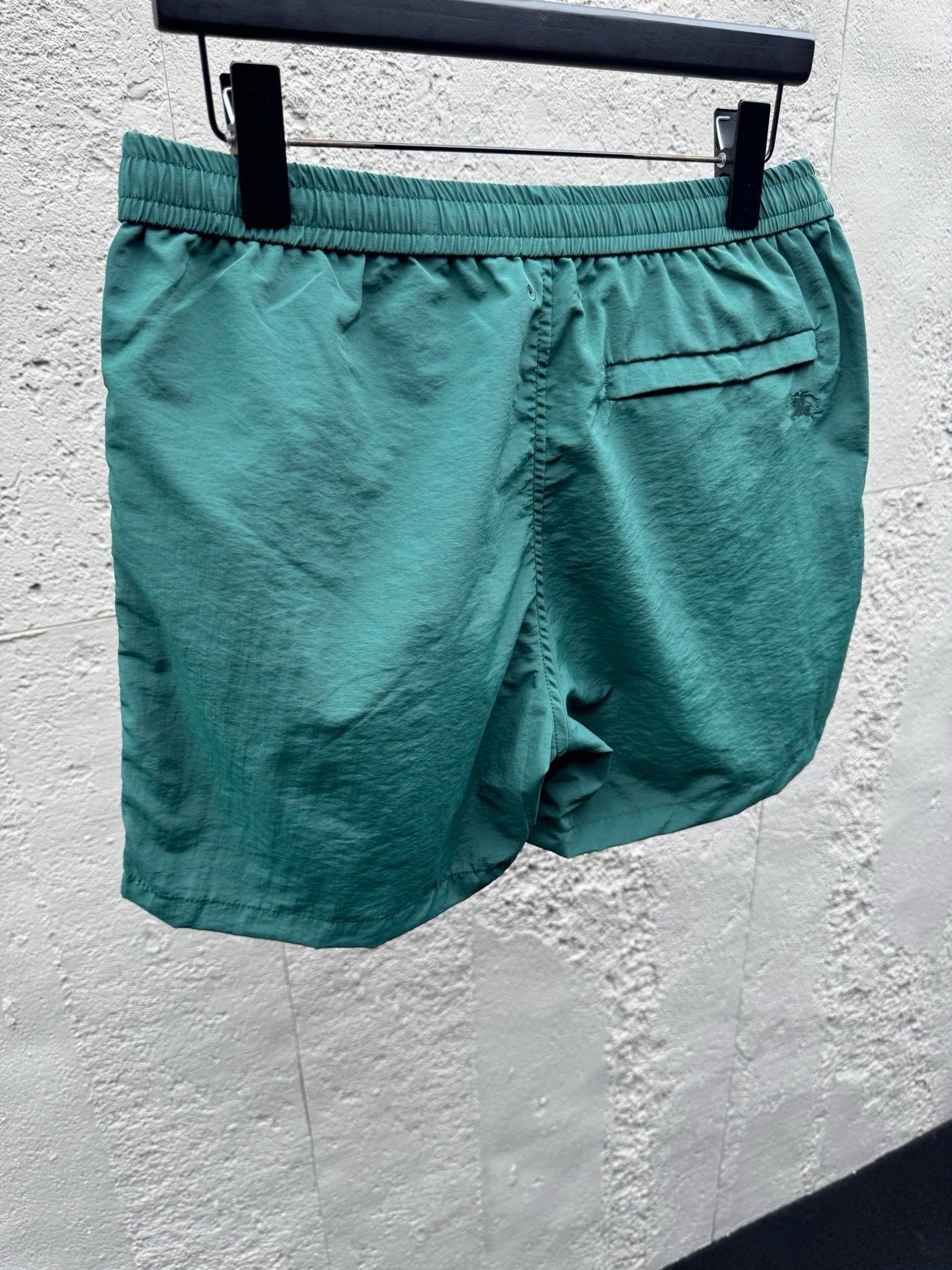 Multi-color Short