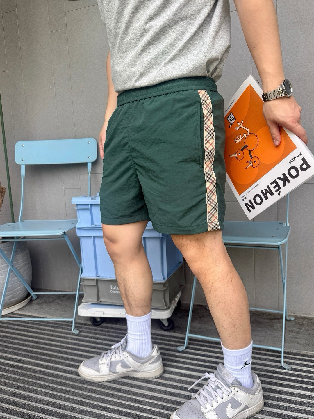 Multi-color Short
