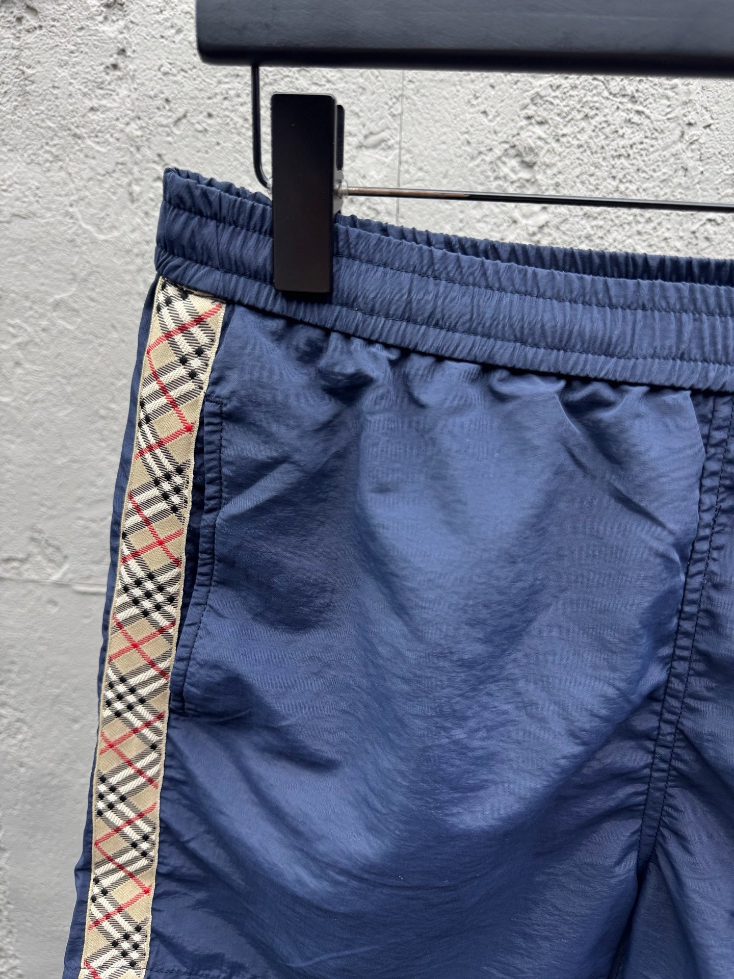 Multi-color Short