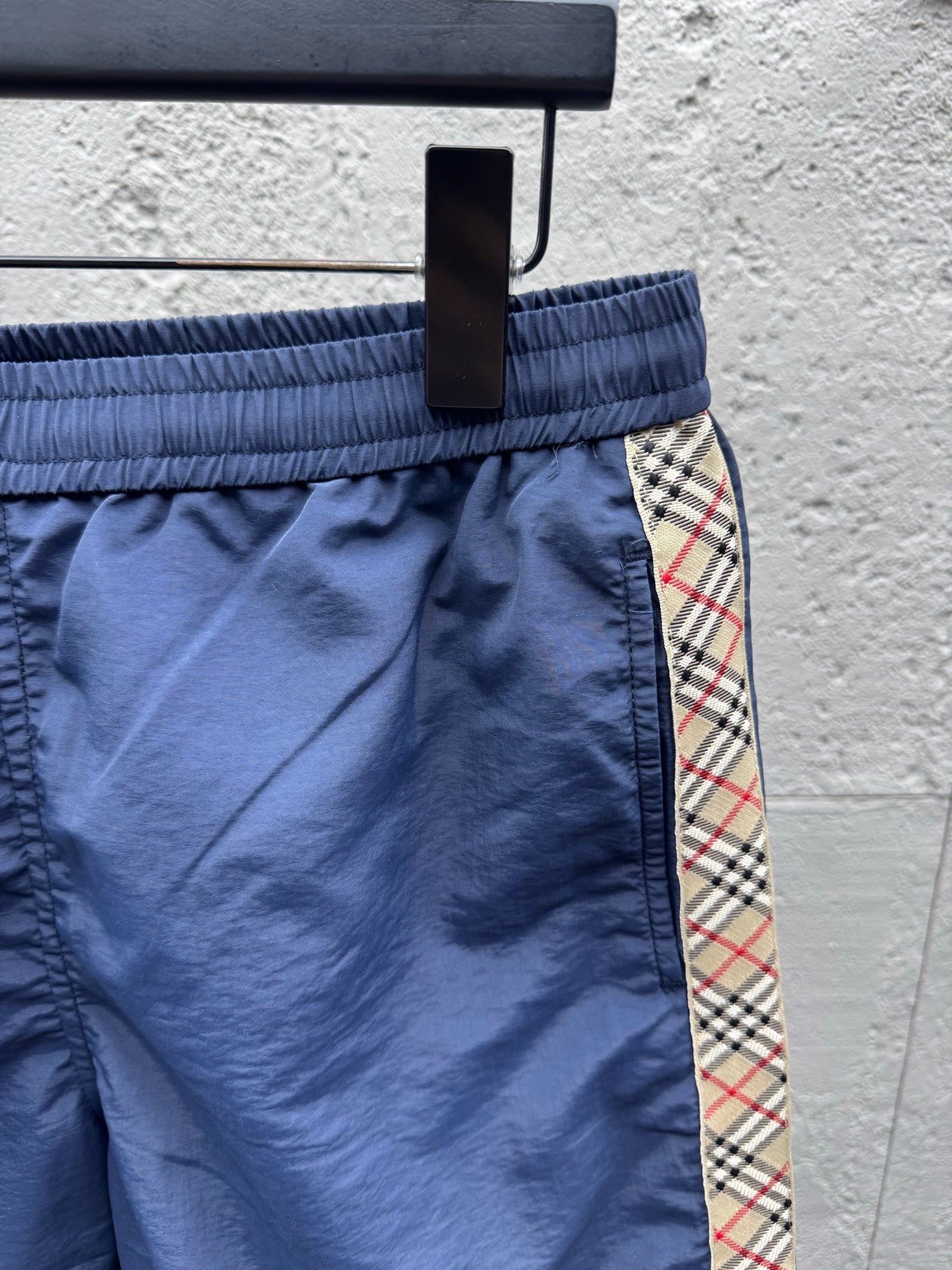 Multi-color Short