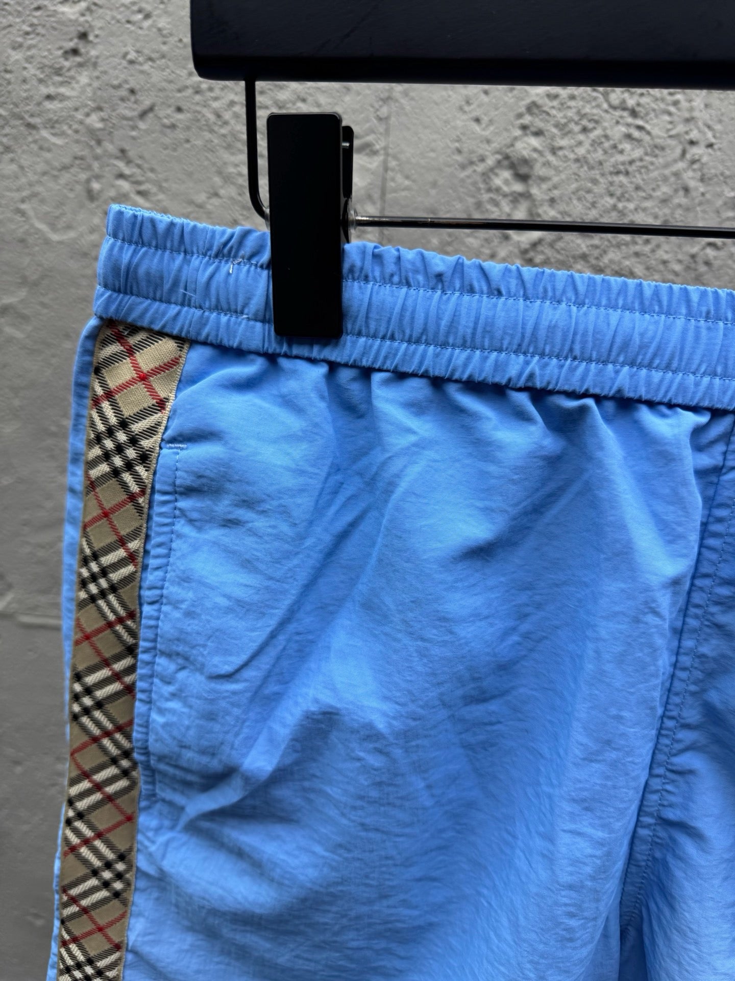 Multi-color Short