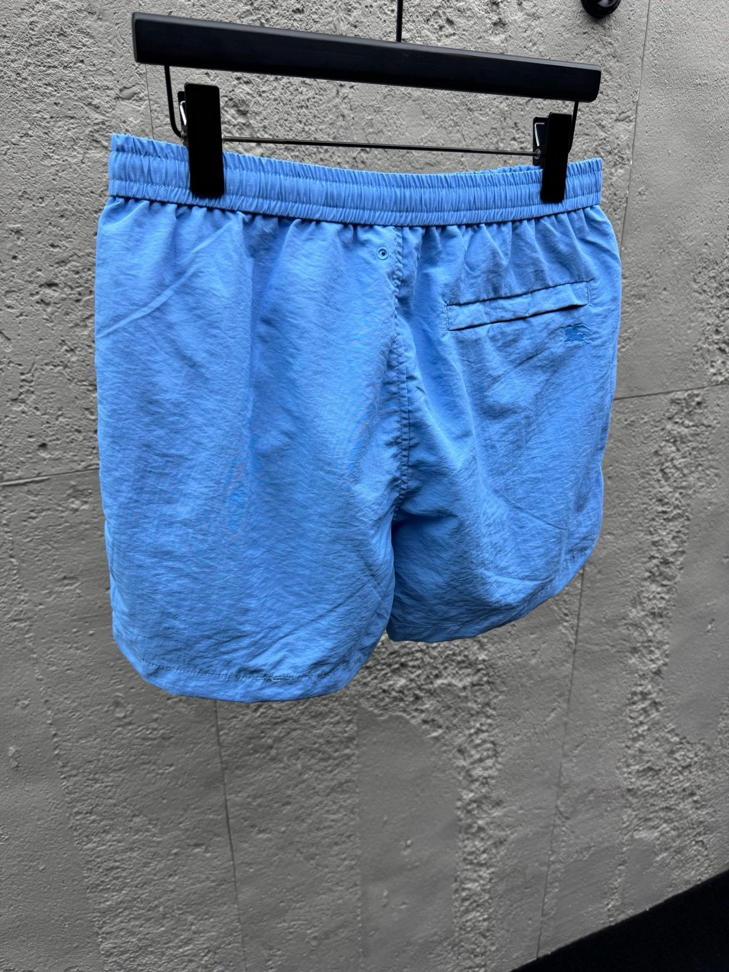 Multi-color Short
