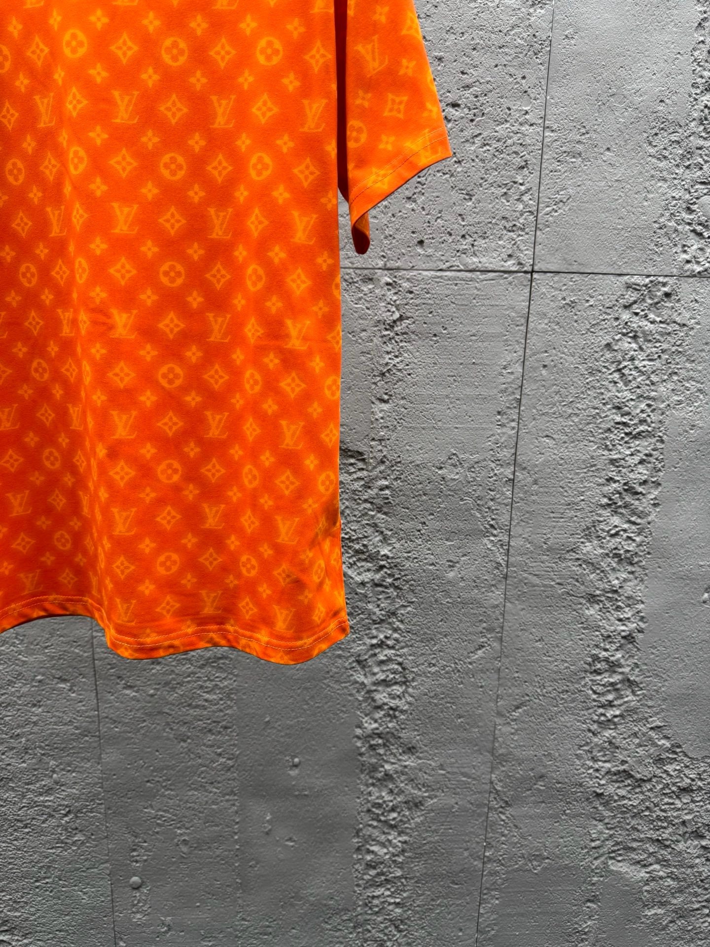 Orange T-shirt