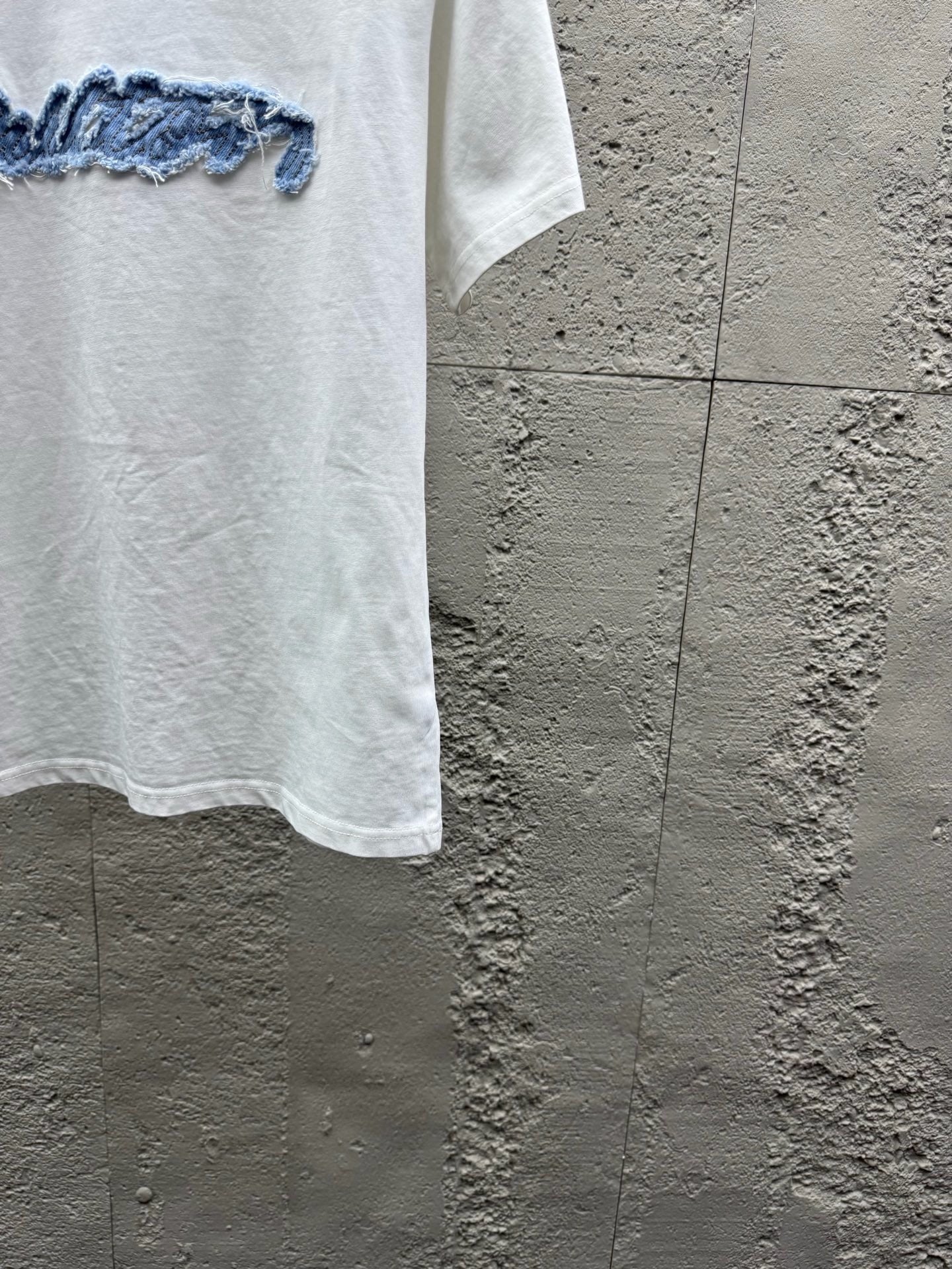 White T-shirt