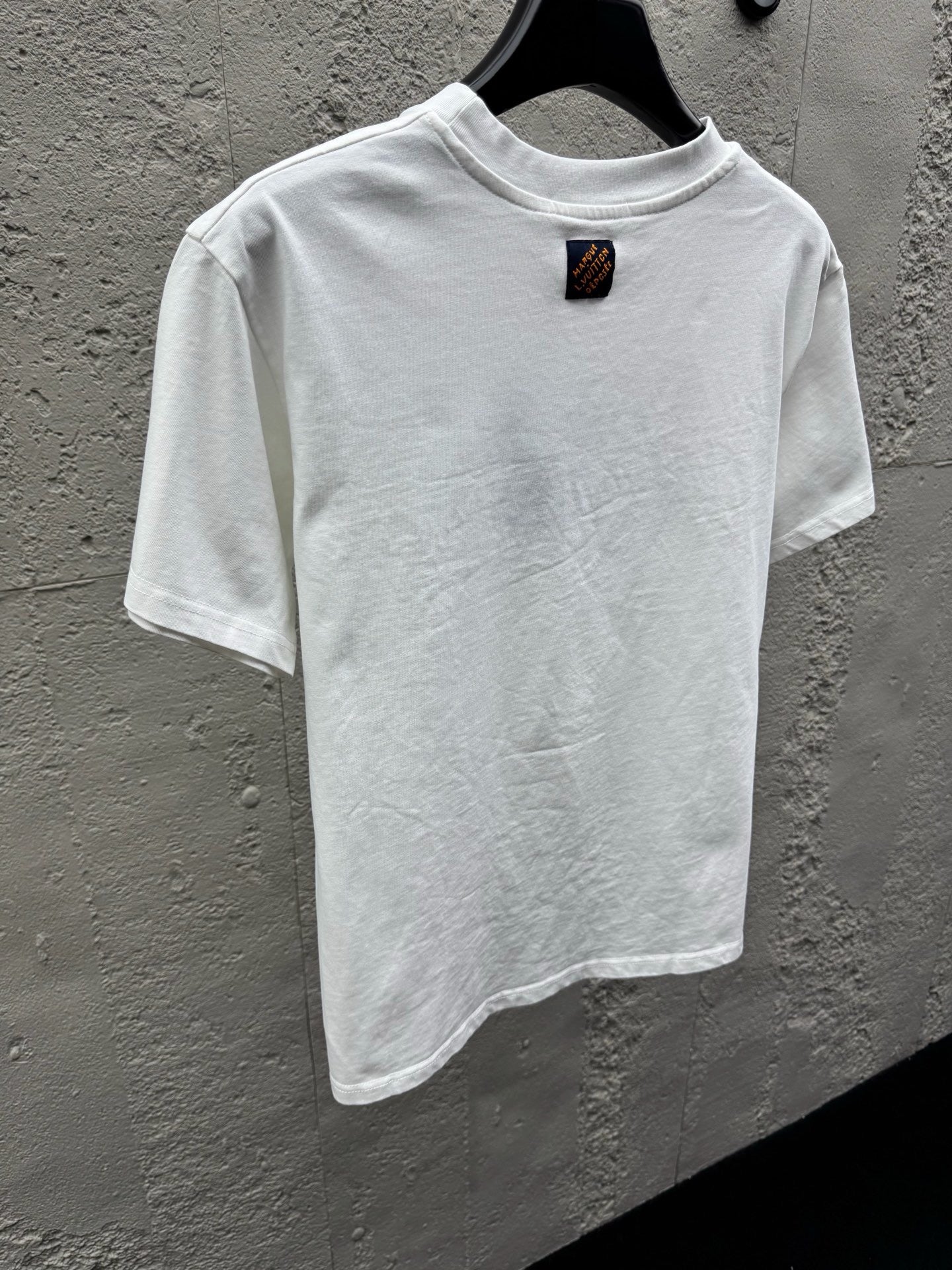 White T-shirt