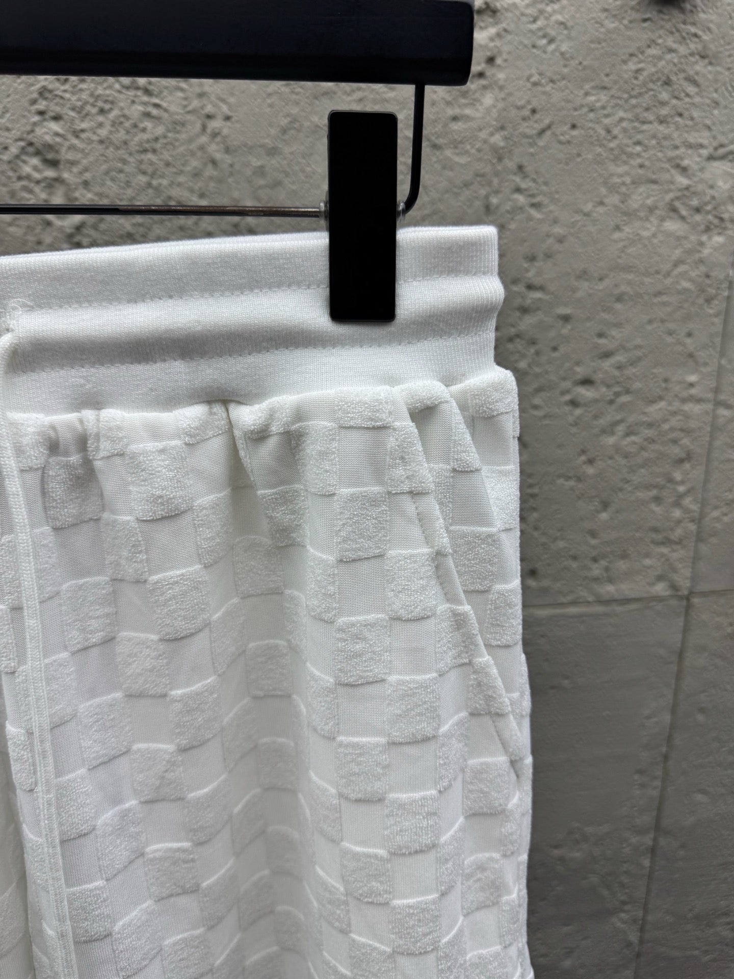White Short