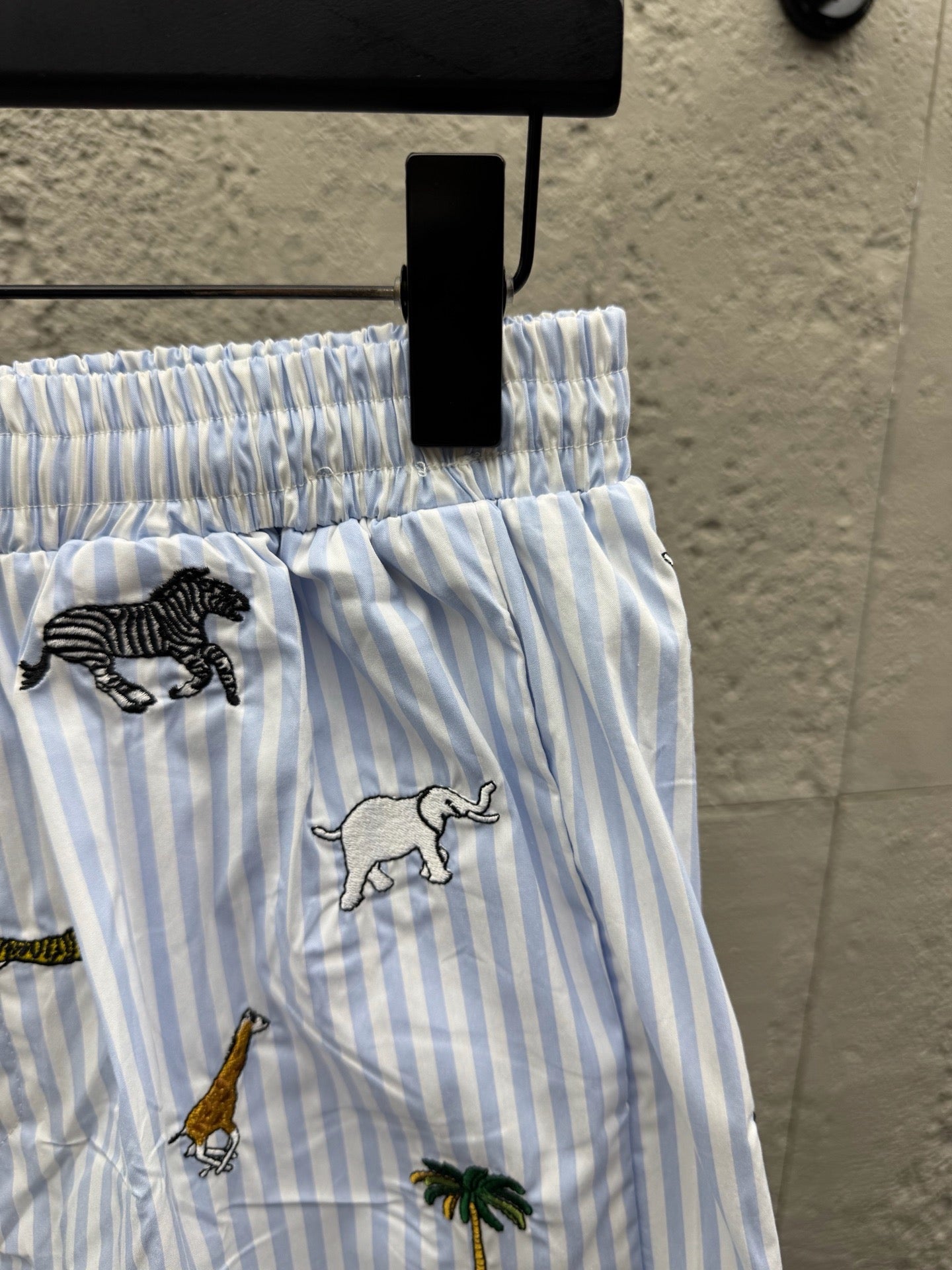 White Short