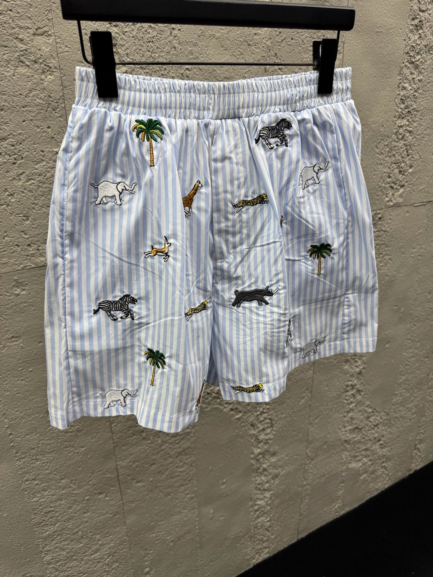 White Short