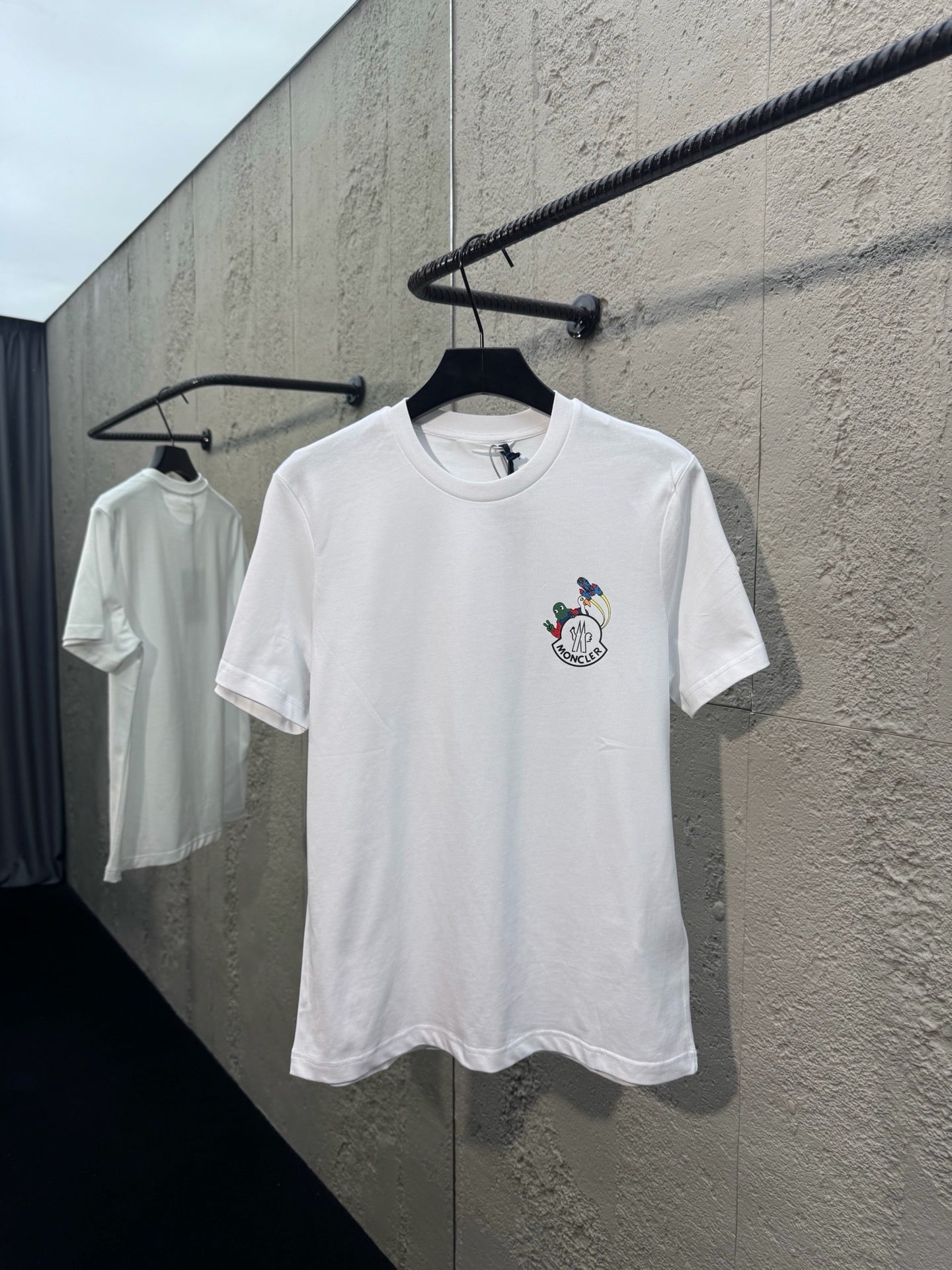 White T-shirt