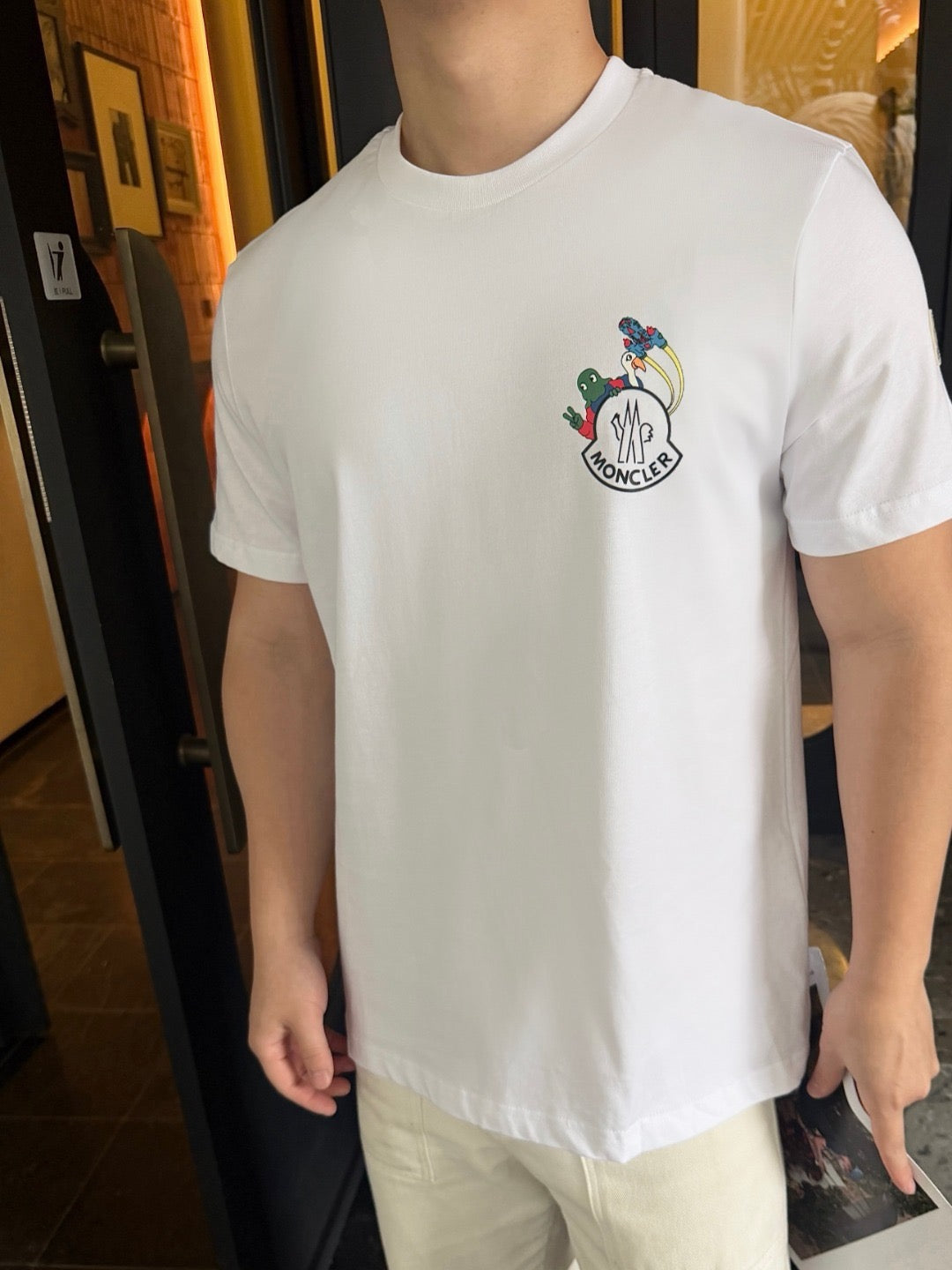 White T-shirt