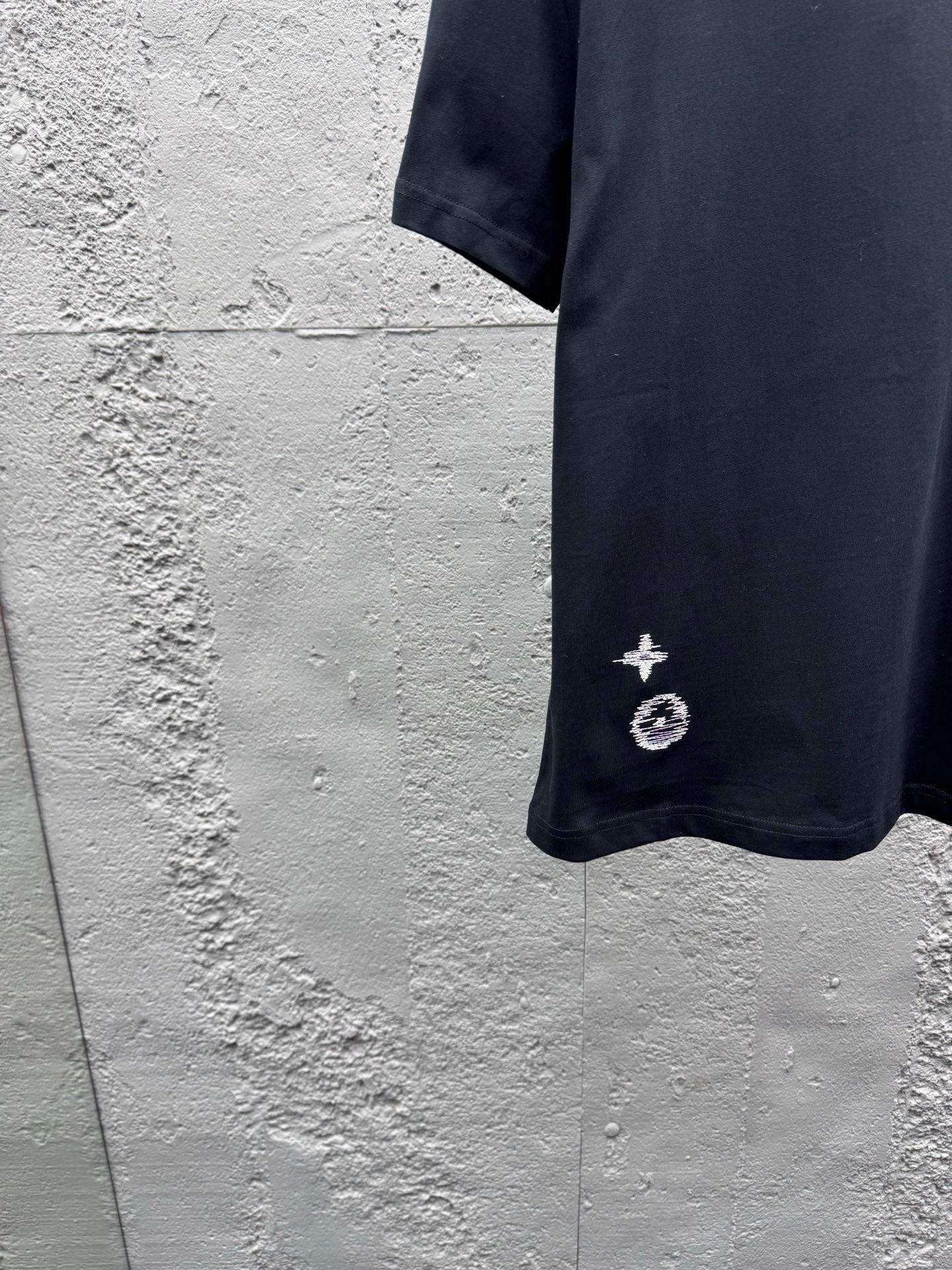 Black T-shirt