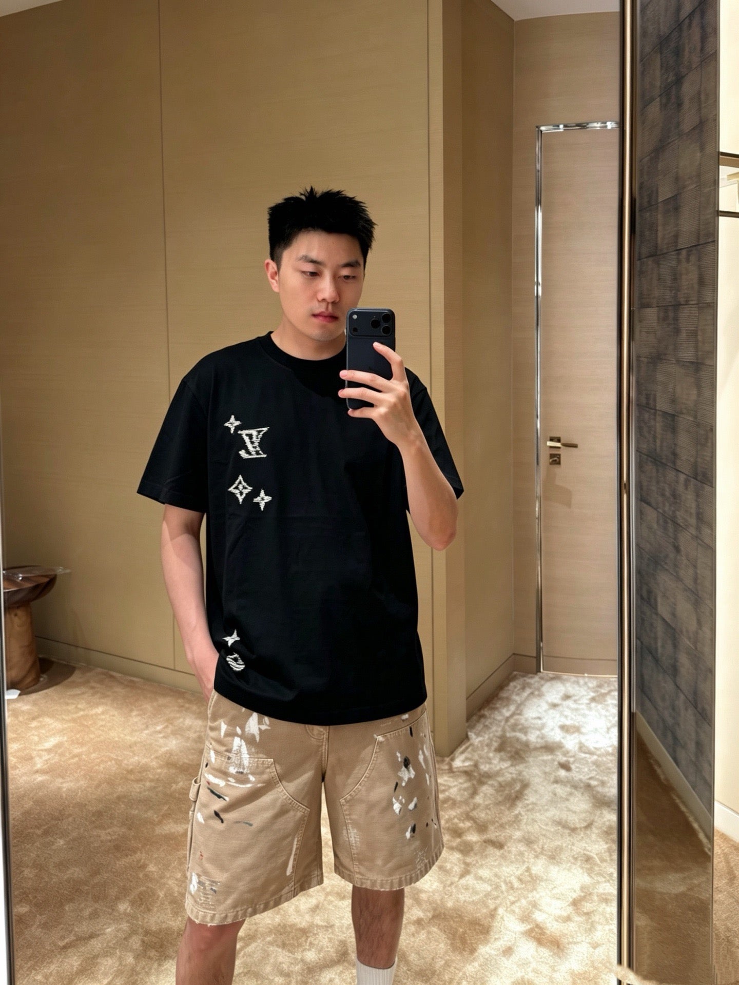 Black T-shirt