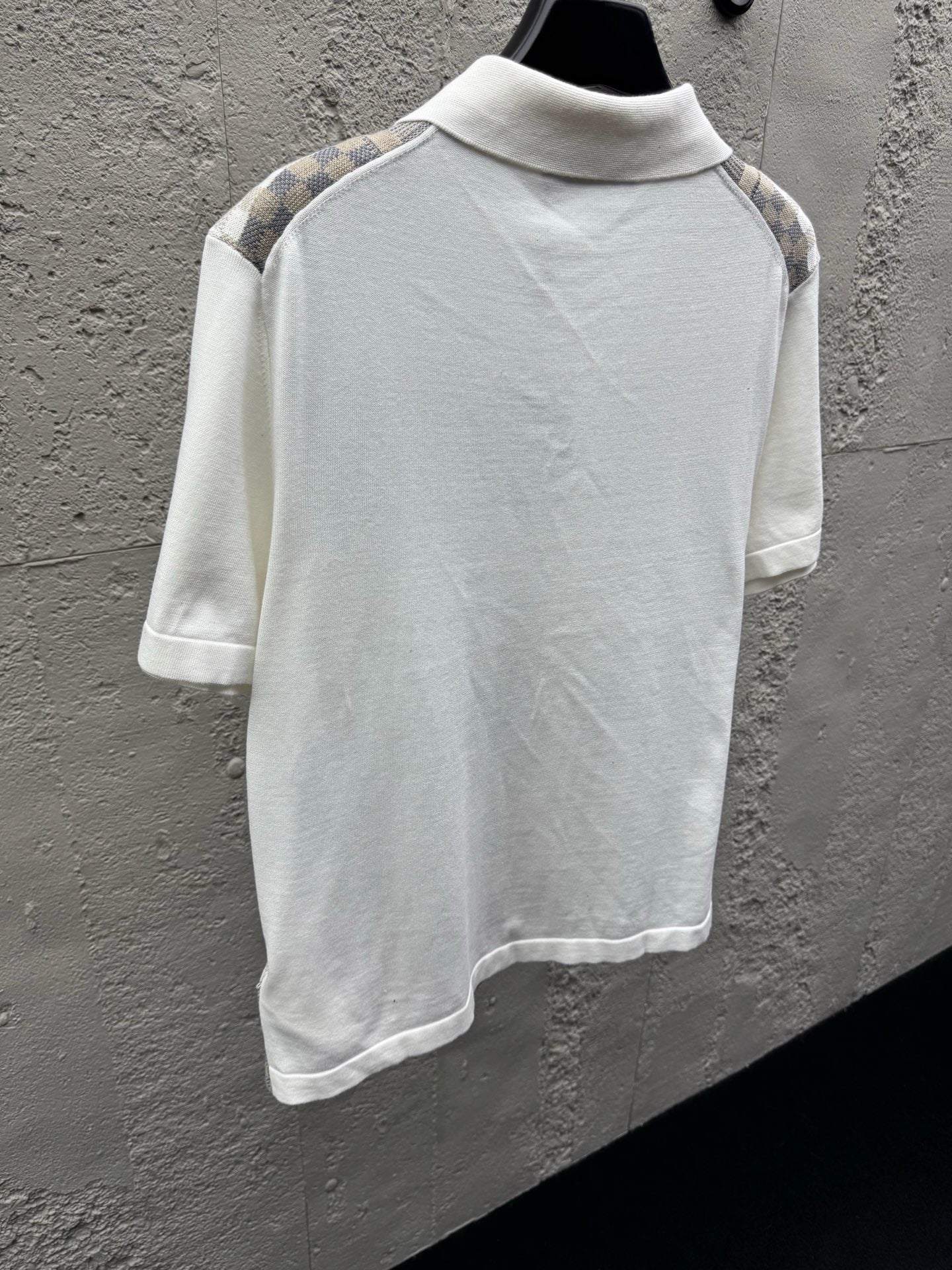 White Shirt- NO Size Chart- Not DONE Yet