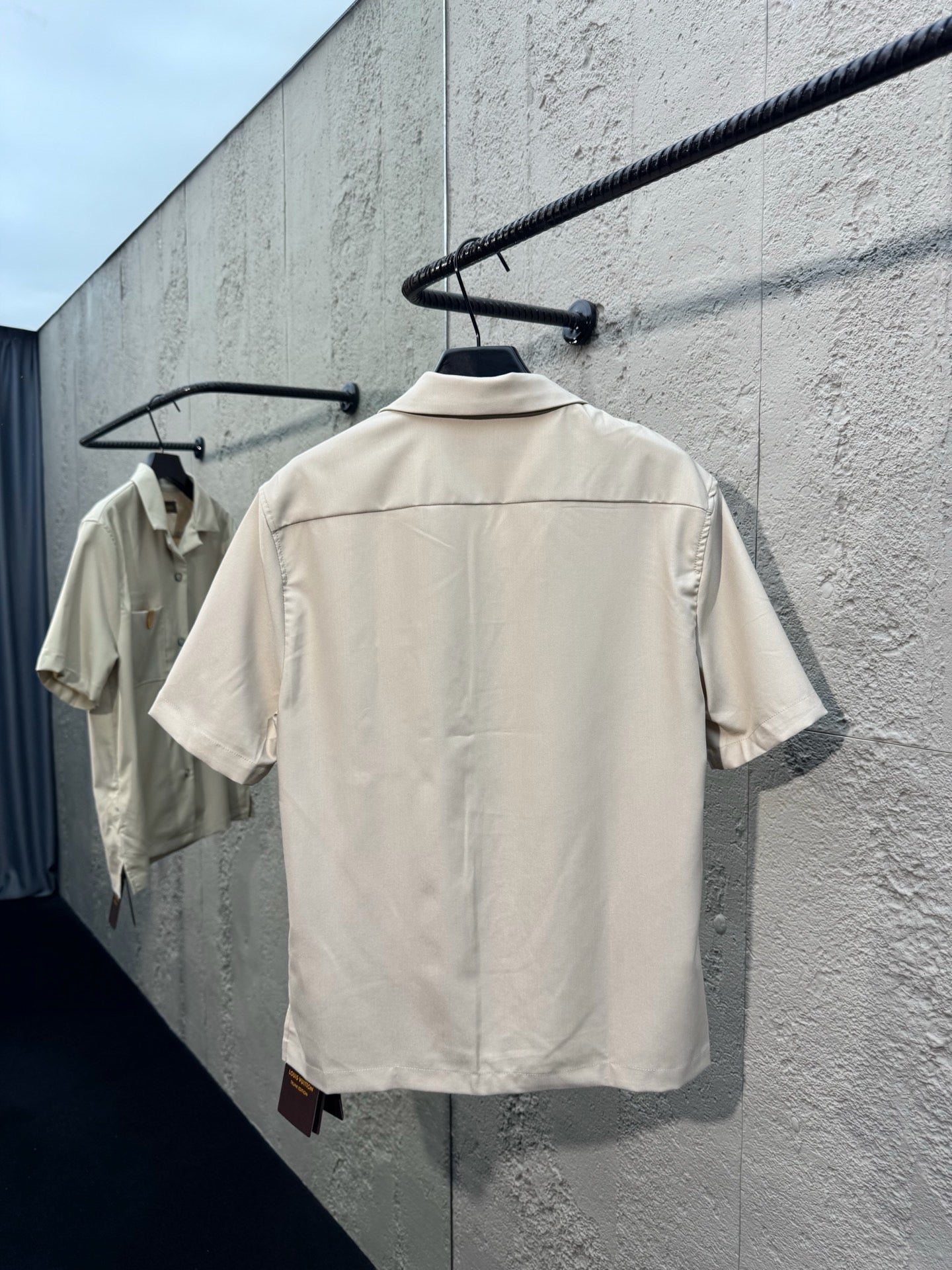 Off-white Shirt