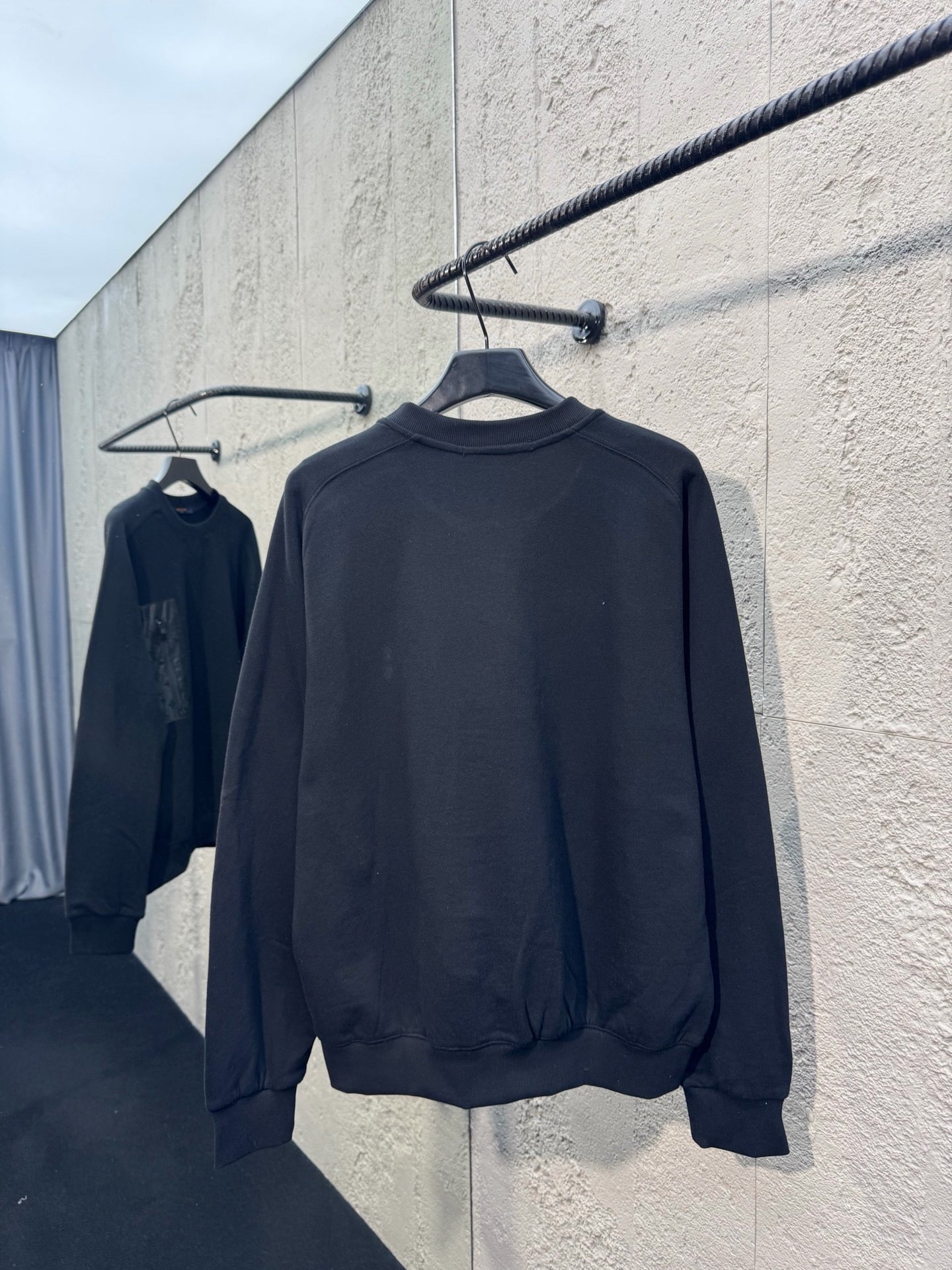 Black Sweatshirt