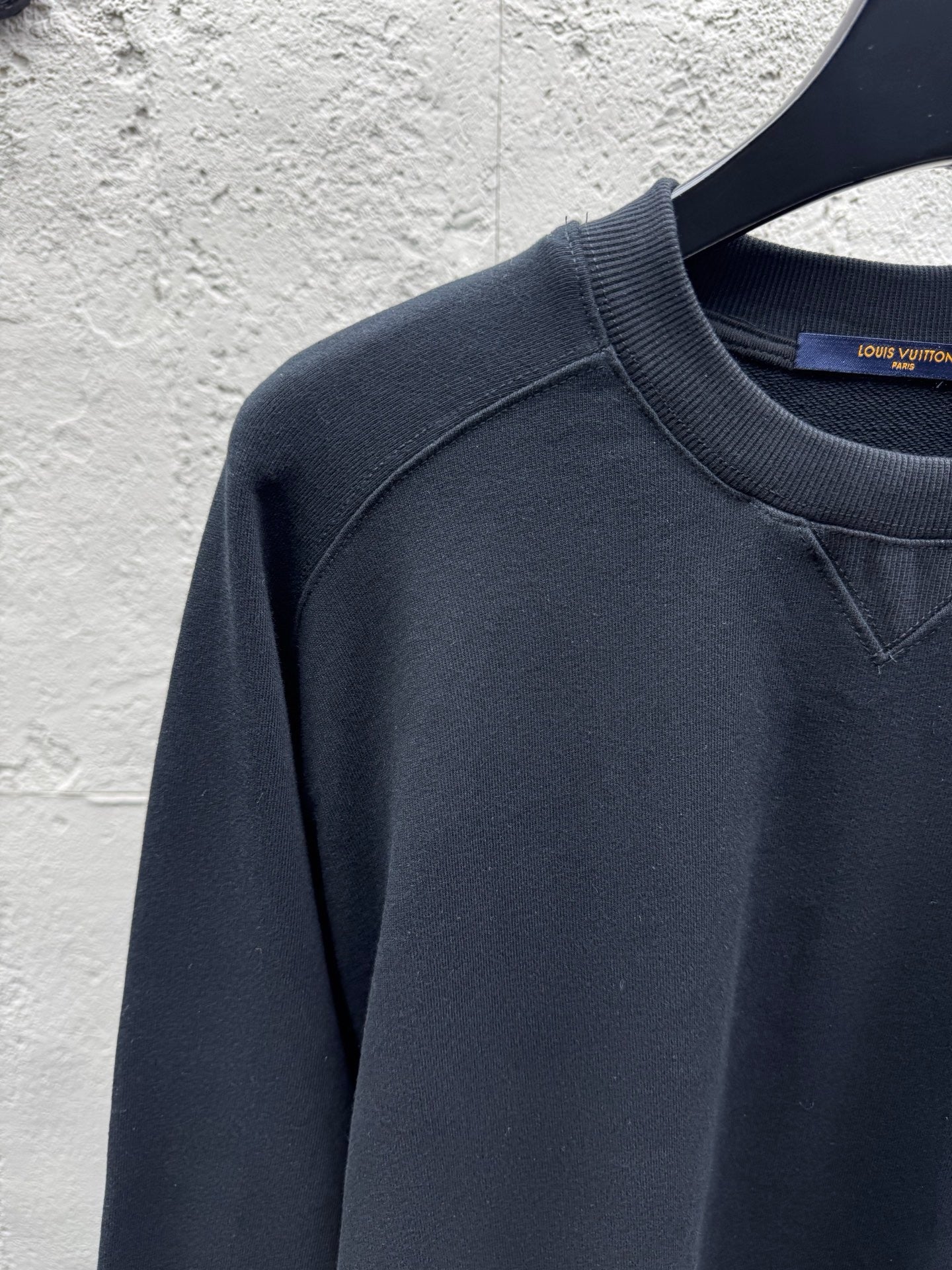 Black Sweatshirt