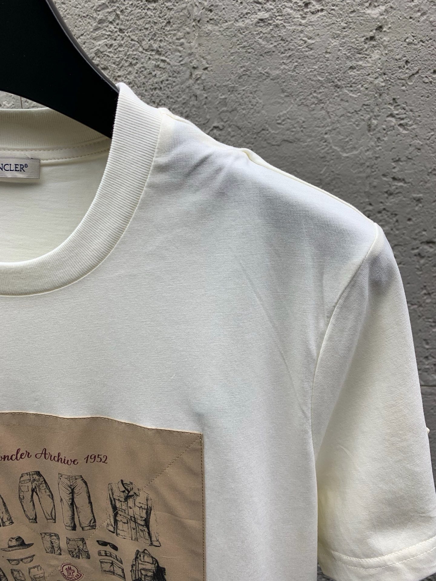 White T-shirt