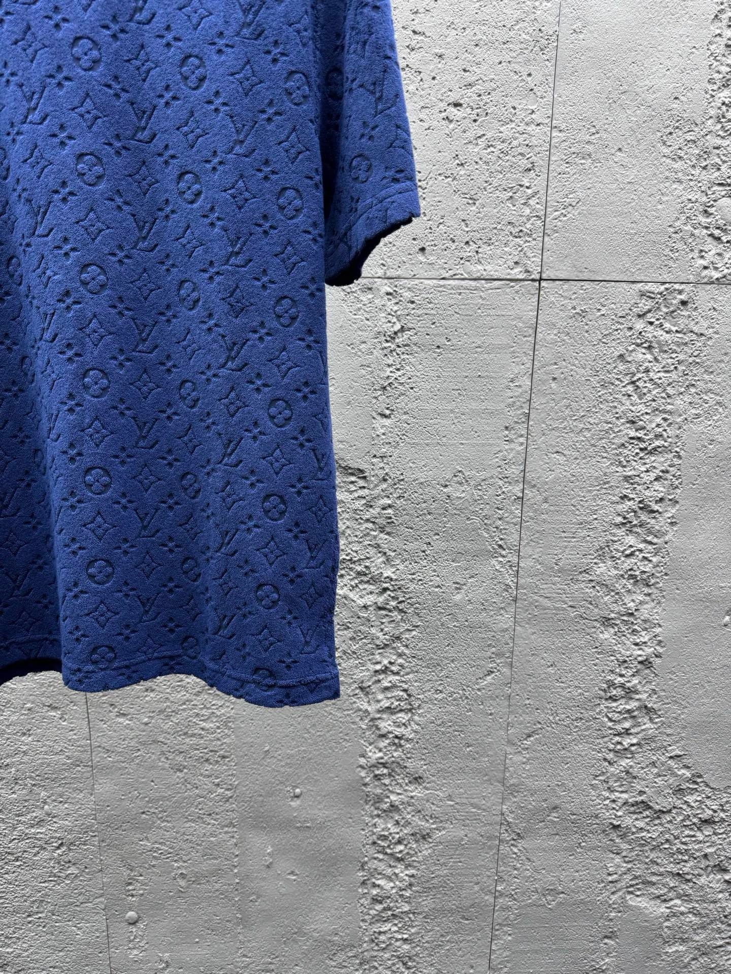 Black and Blue T-shirt