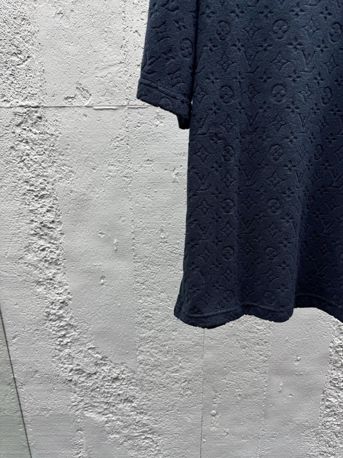 Black and Blue T-shirt