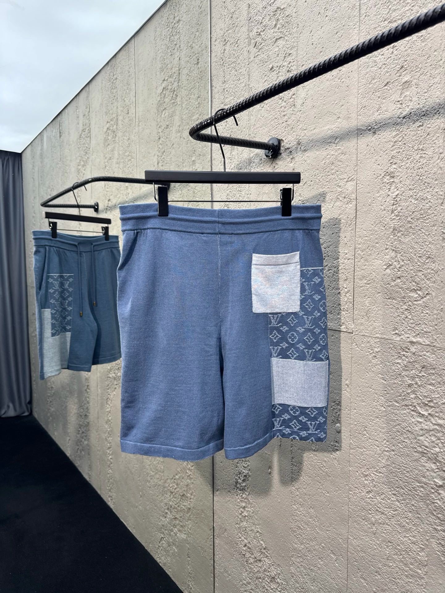 Blue Short