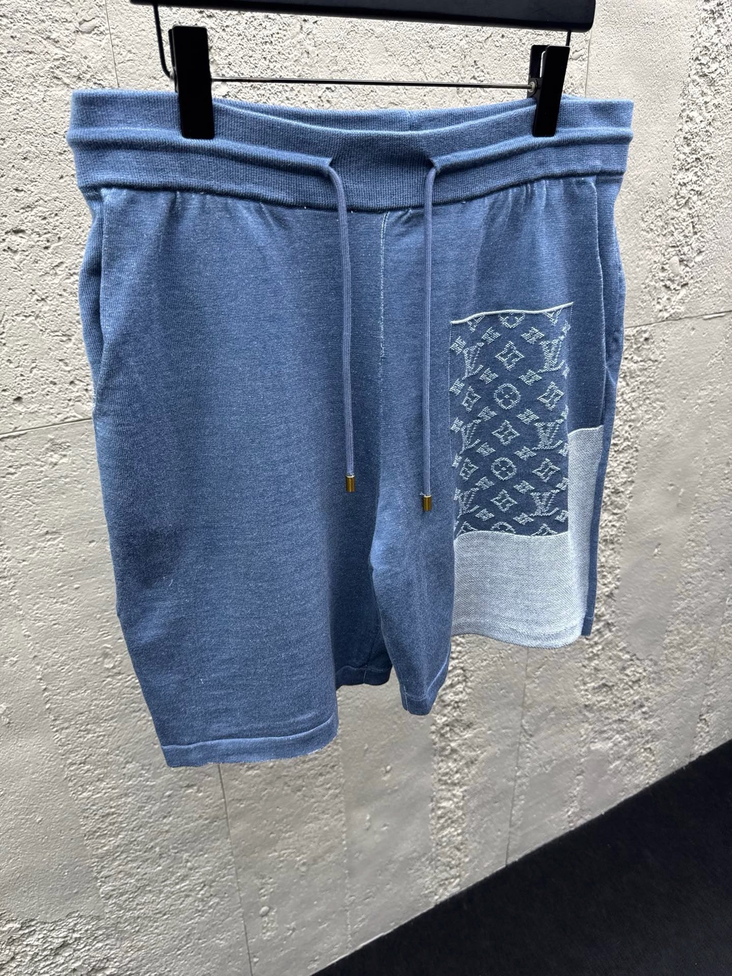 Blue Short