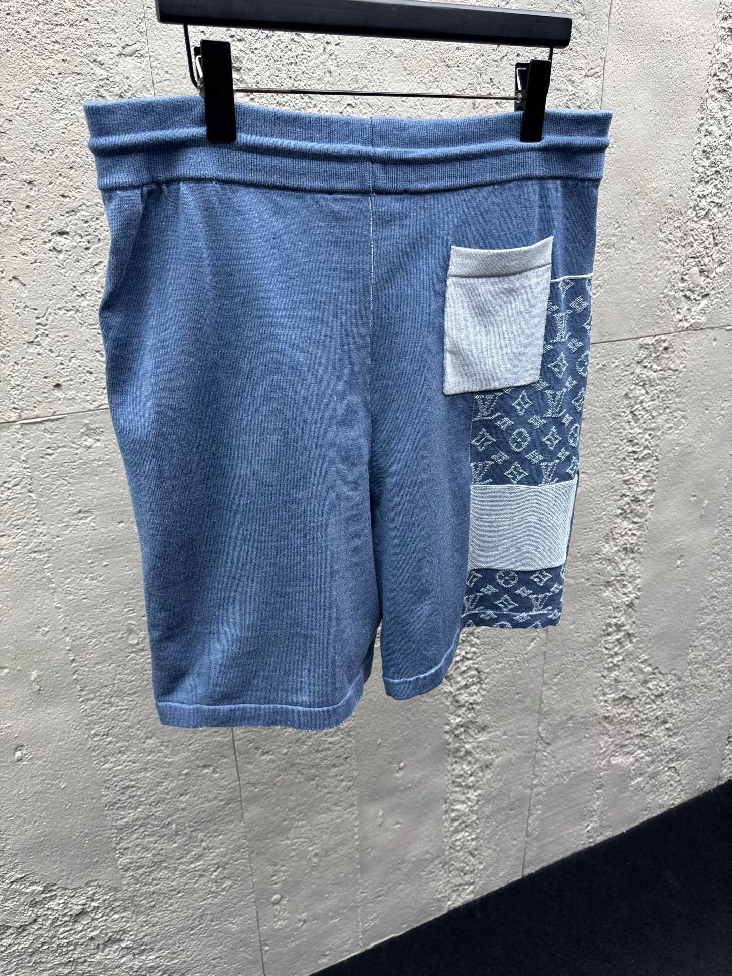 Blue Short