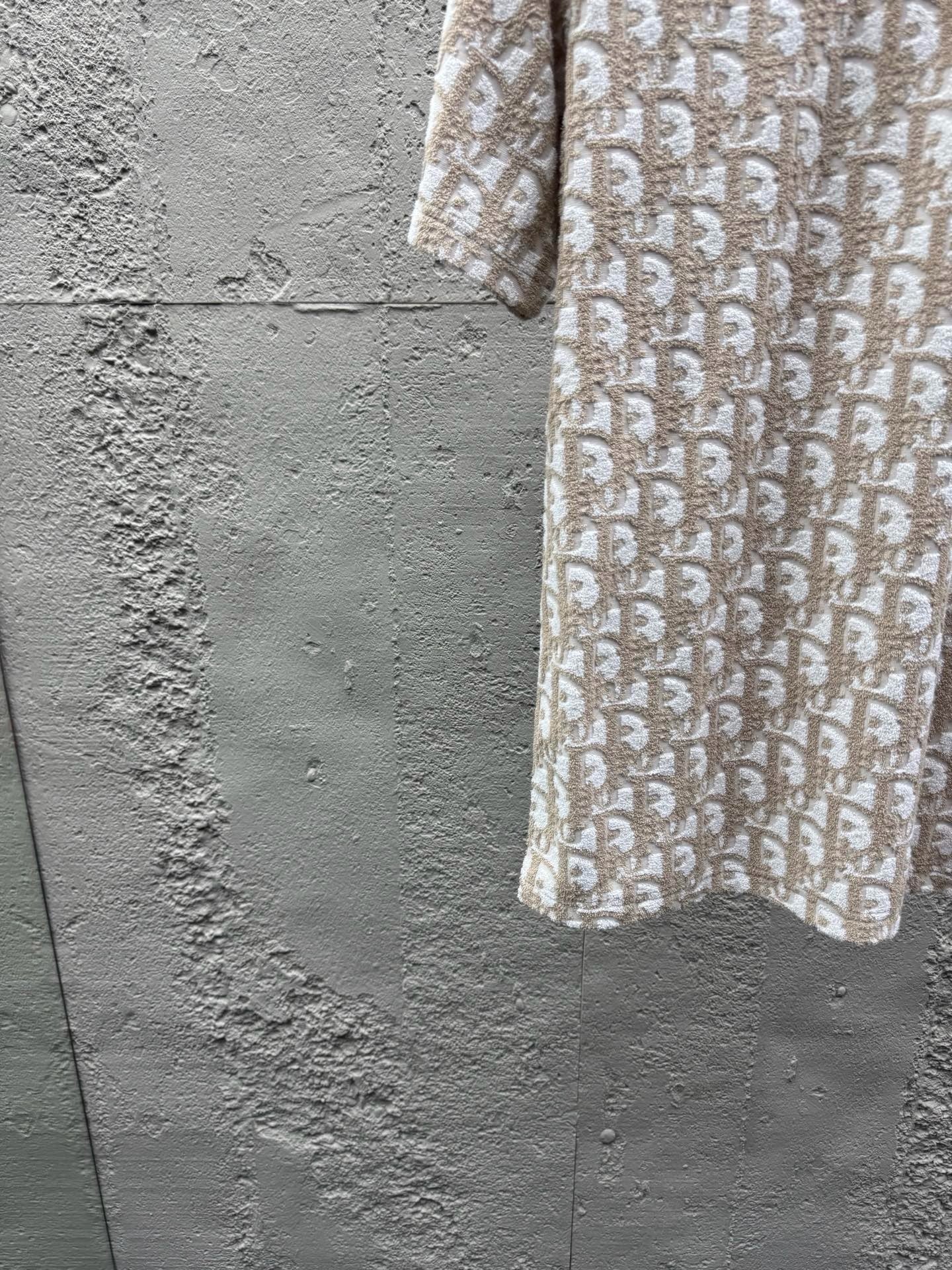 Multi-color T-shirt