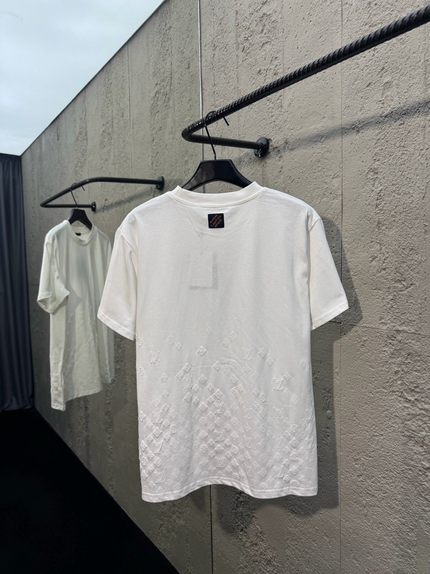 White T-shirt