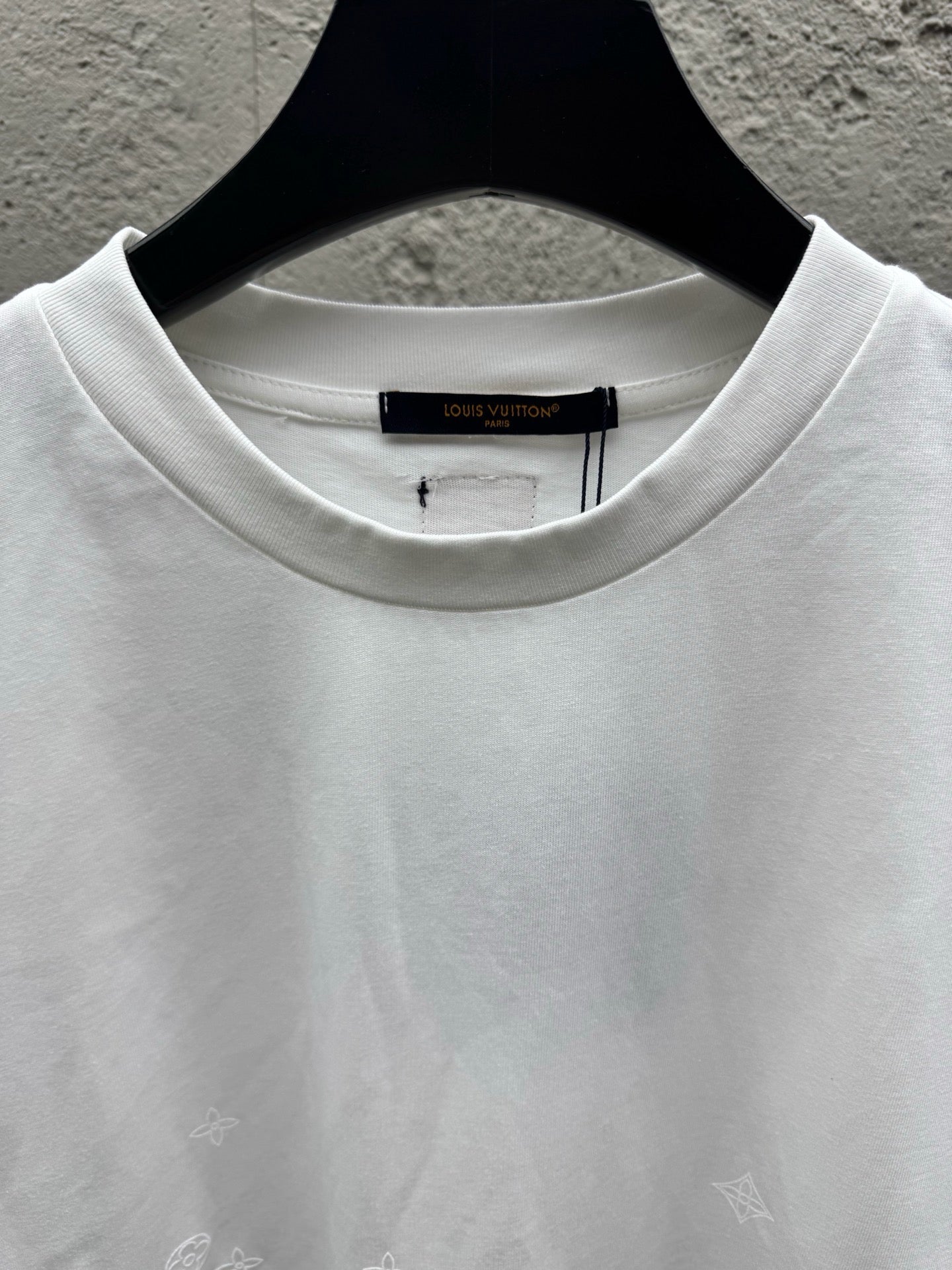 White T-shirt