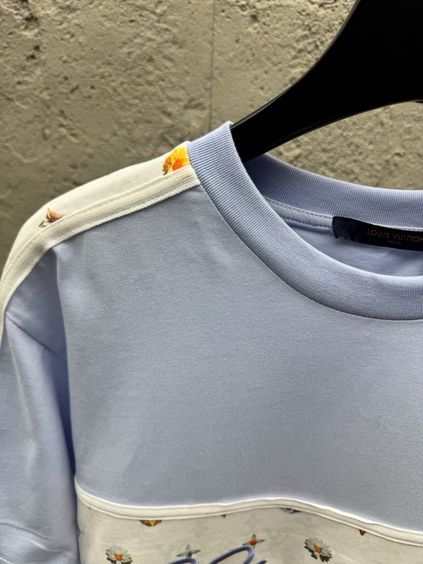 White blue T-shirt