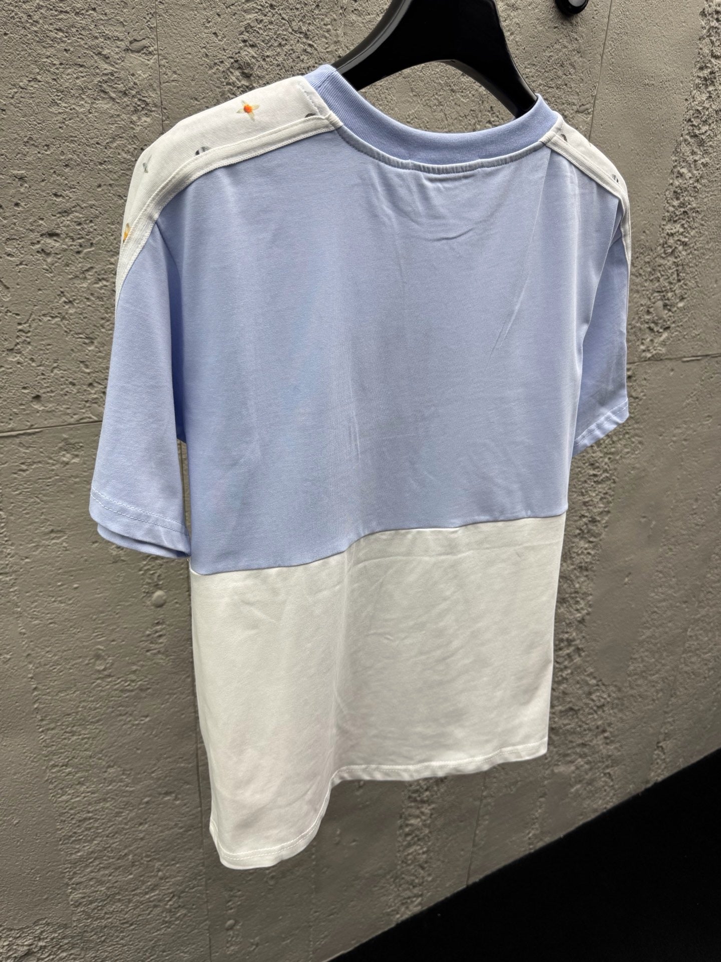 White blue T-shirt