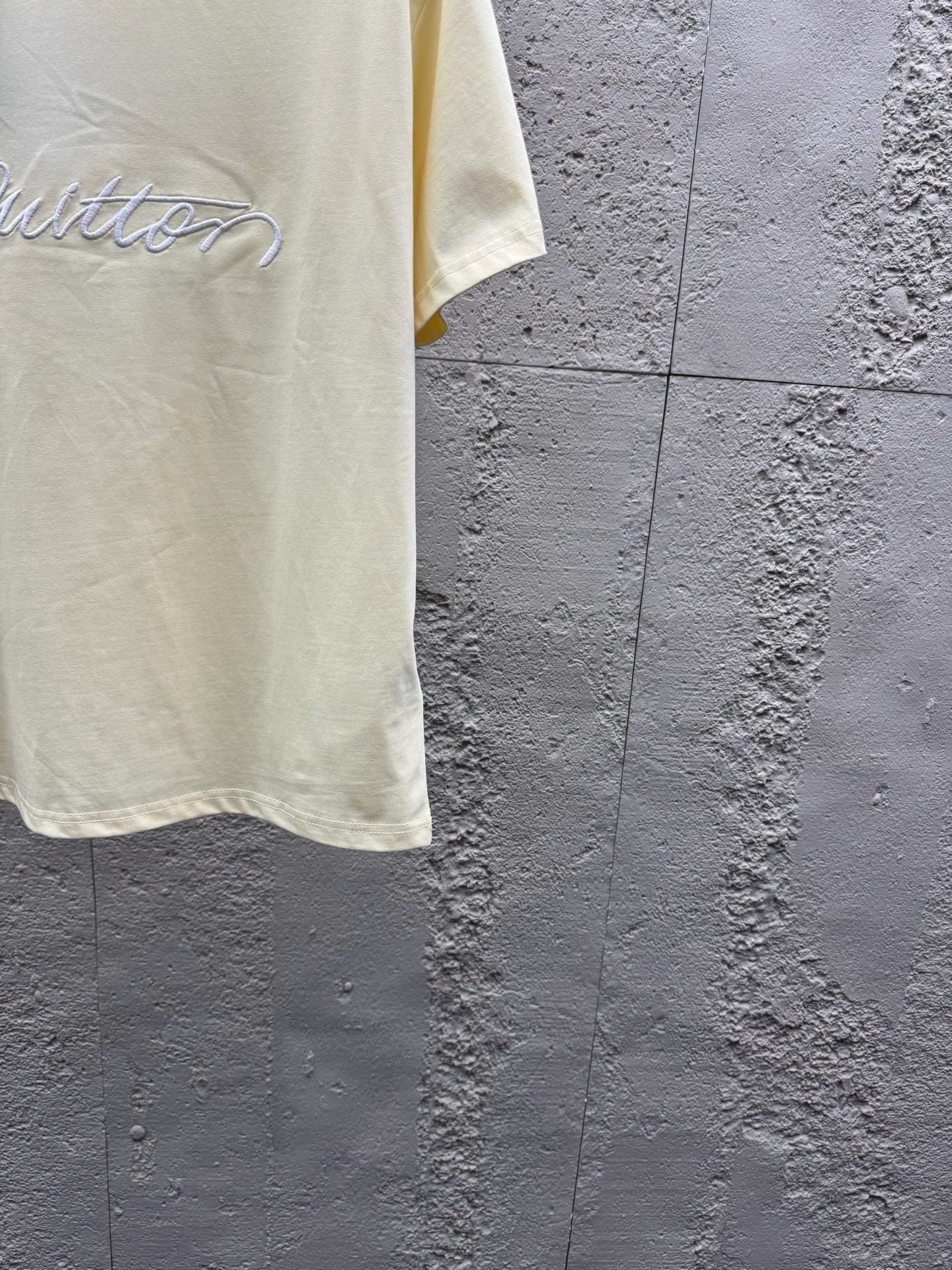 Off-white T-shirt