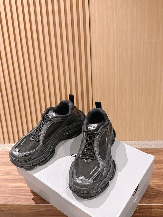 Black Shoes
