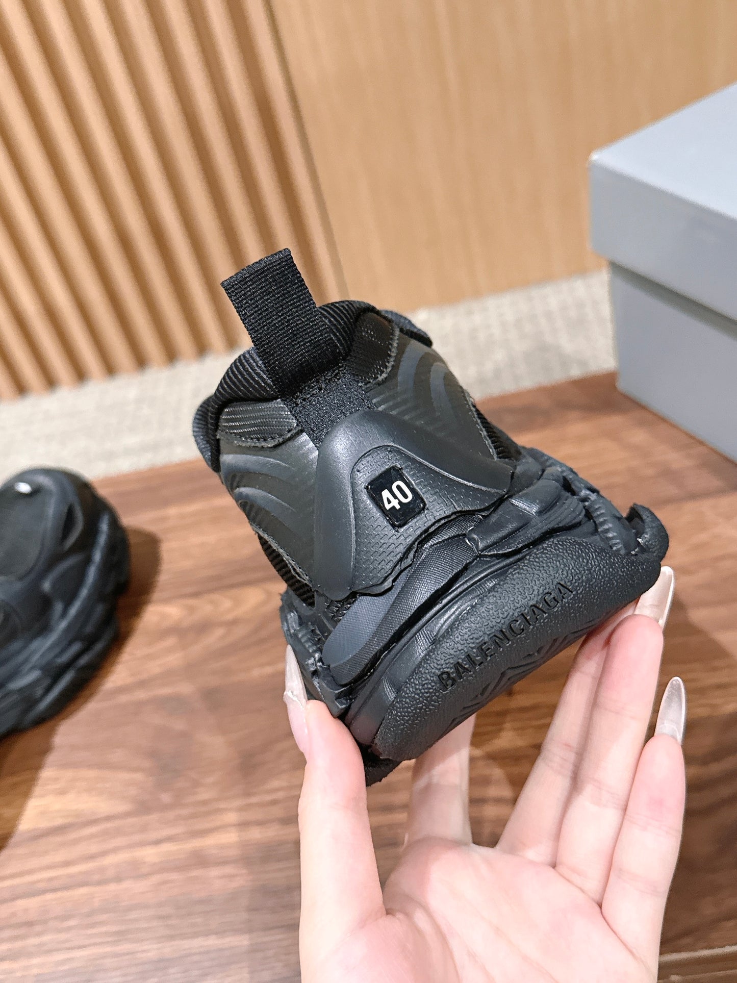 Black Shoes