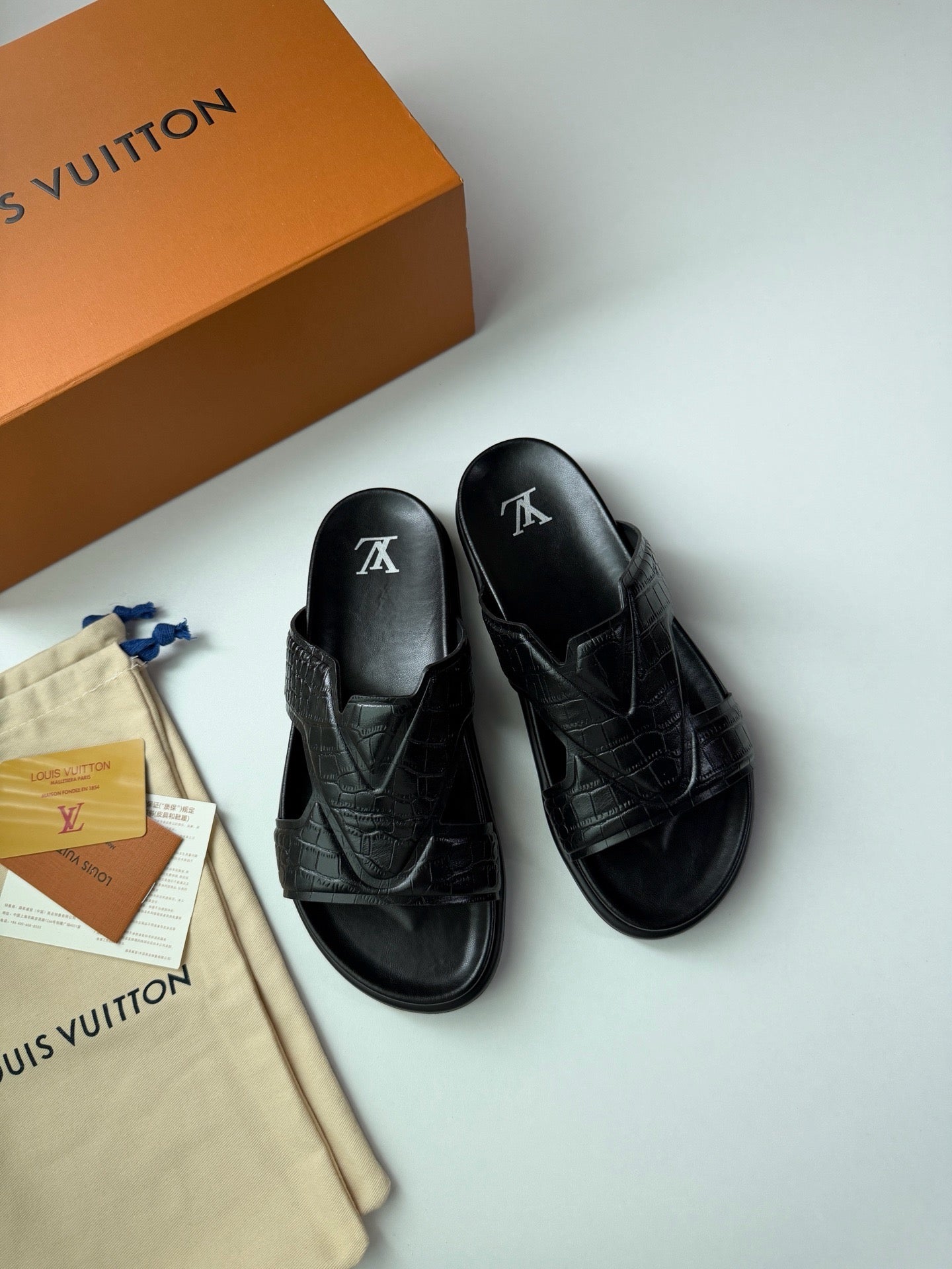 Black Shoes