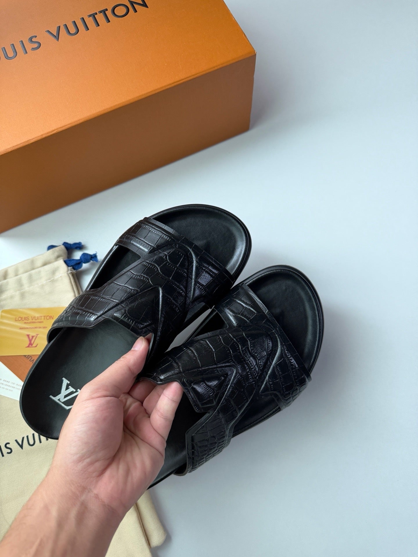 Black Shoes