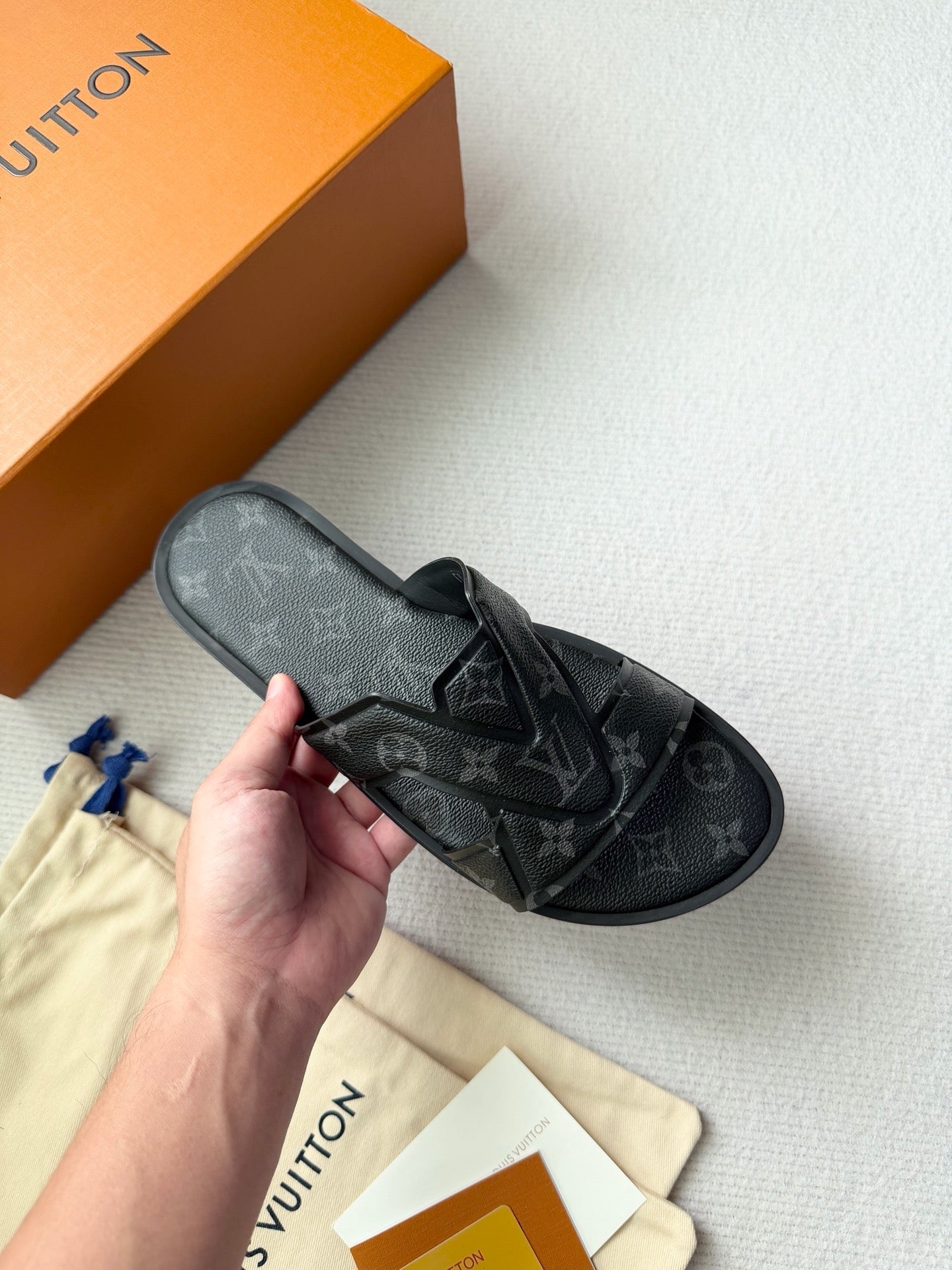 Black Shoes