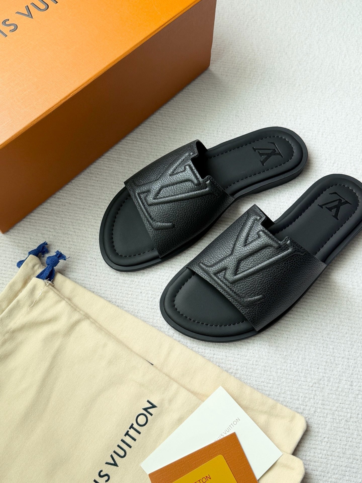 Black Shoes