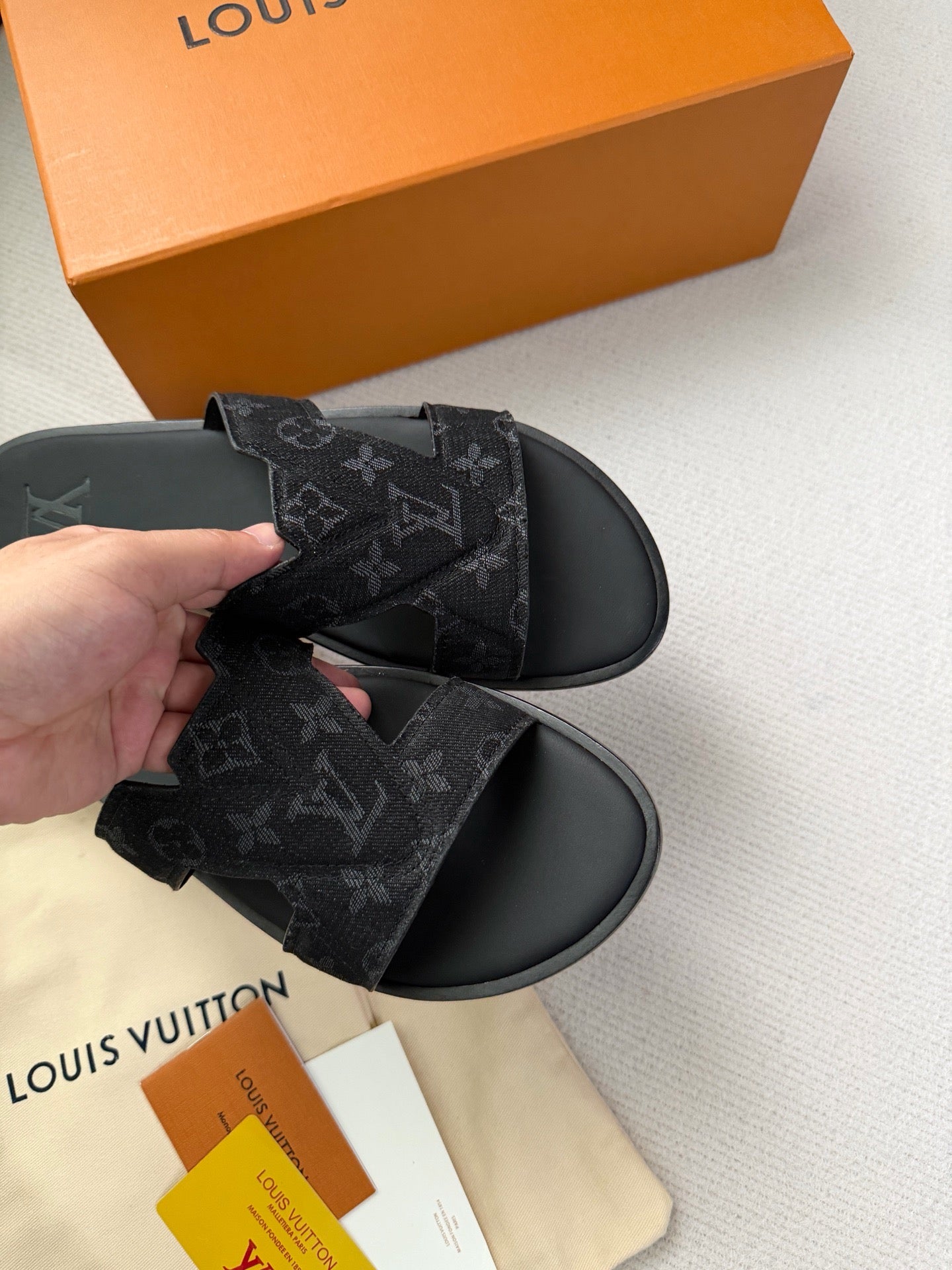 Black Shoes