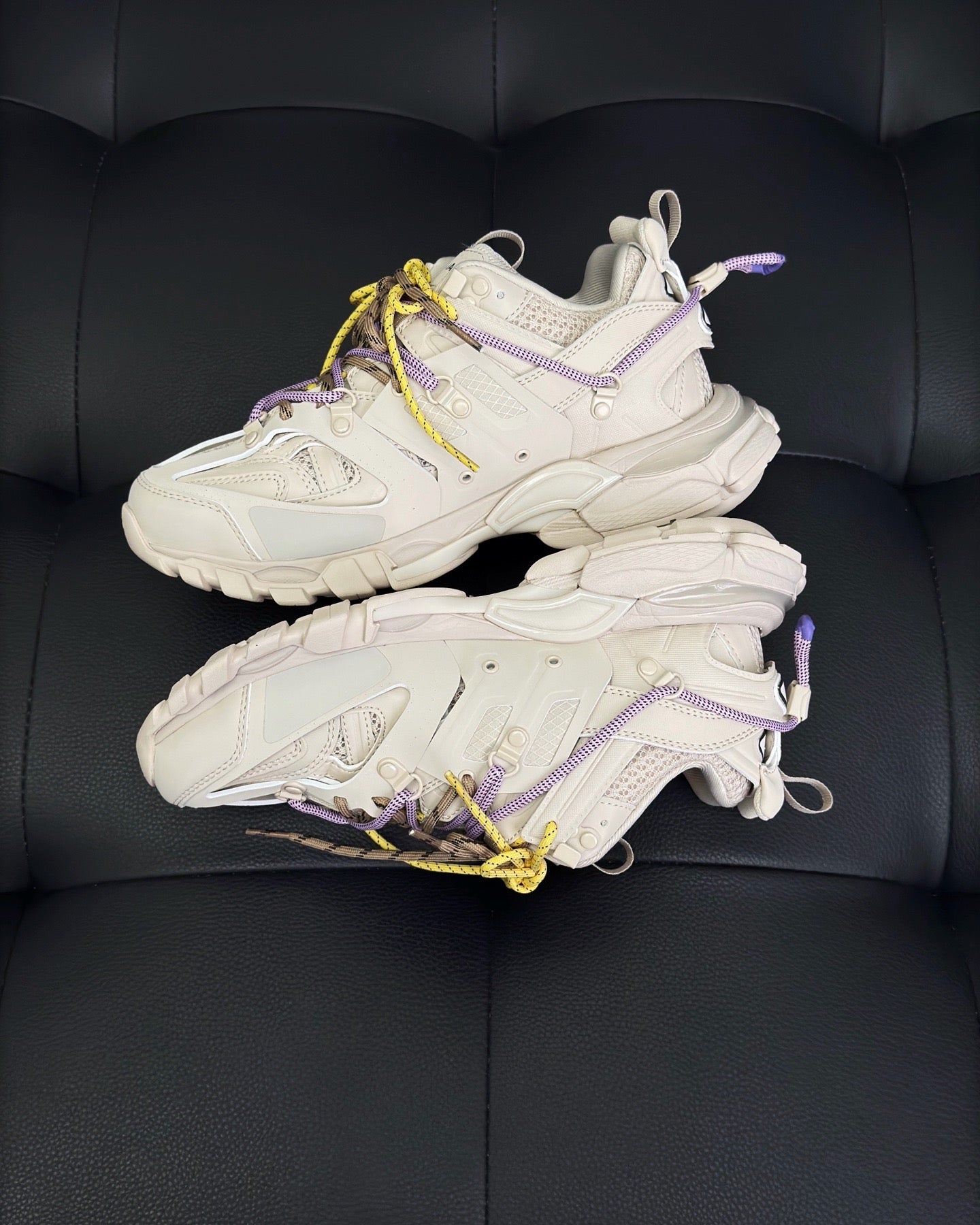 Off-white Shoes