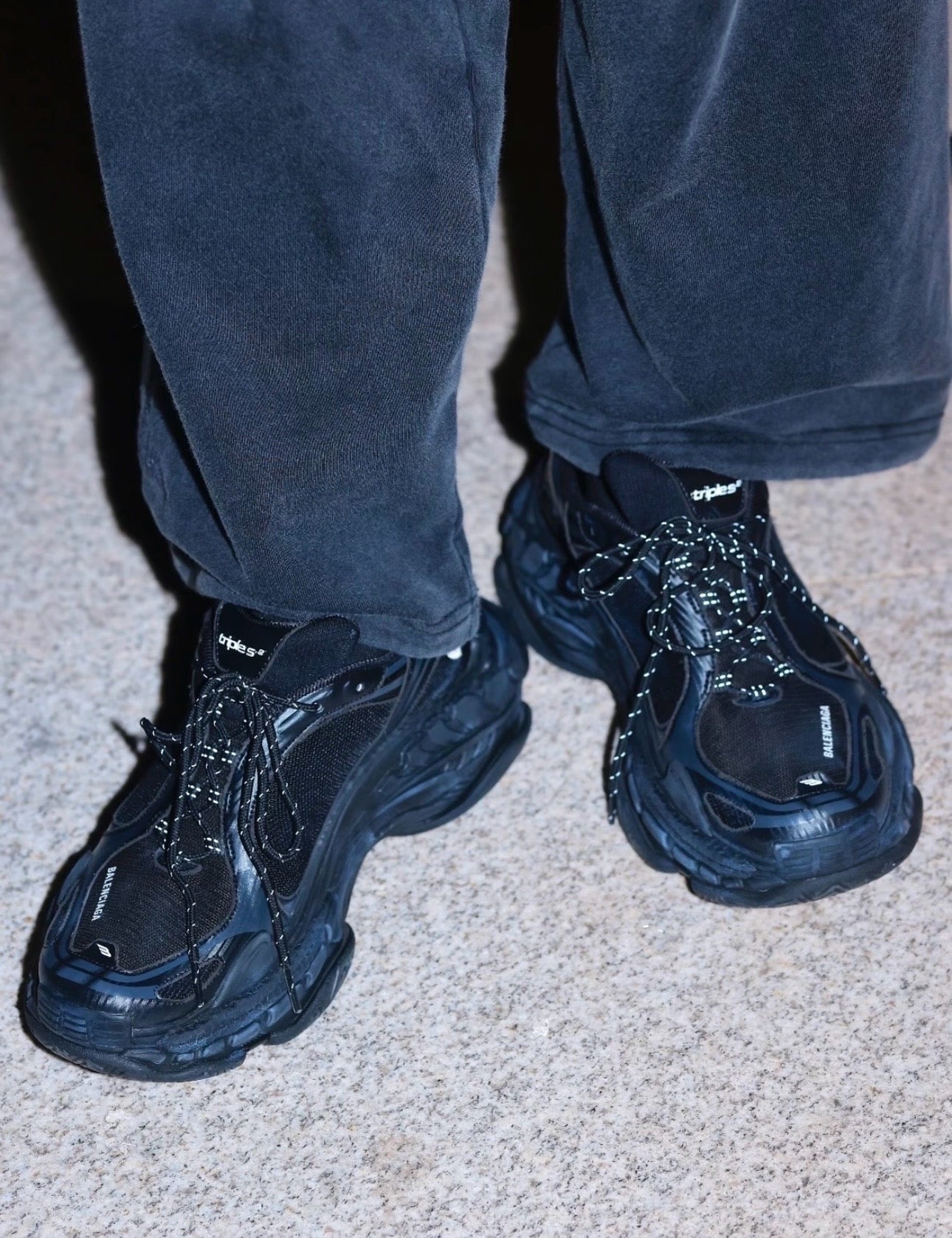 Black Shoes
