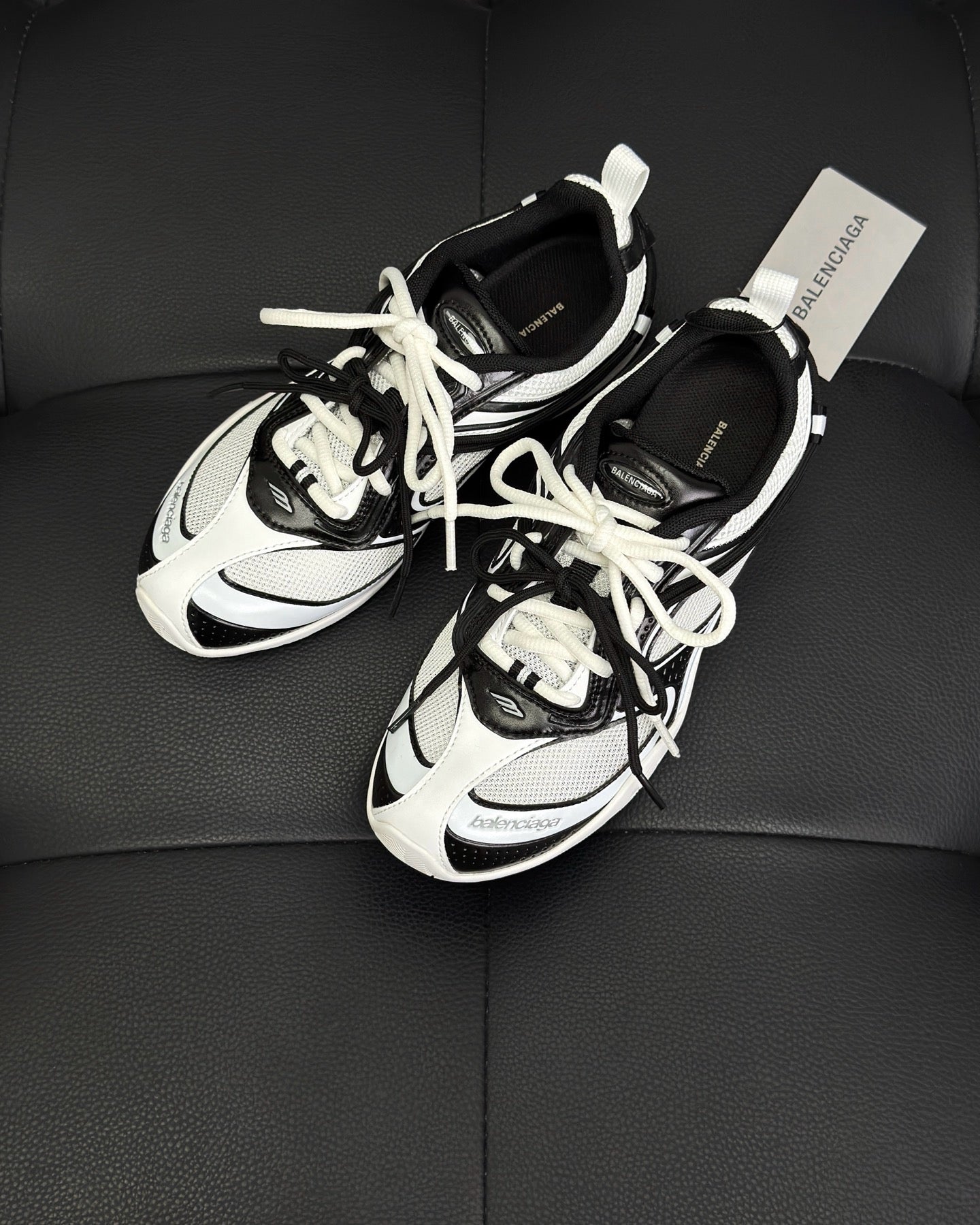 Black white Shoes