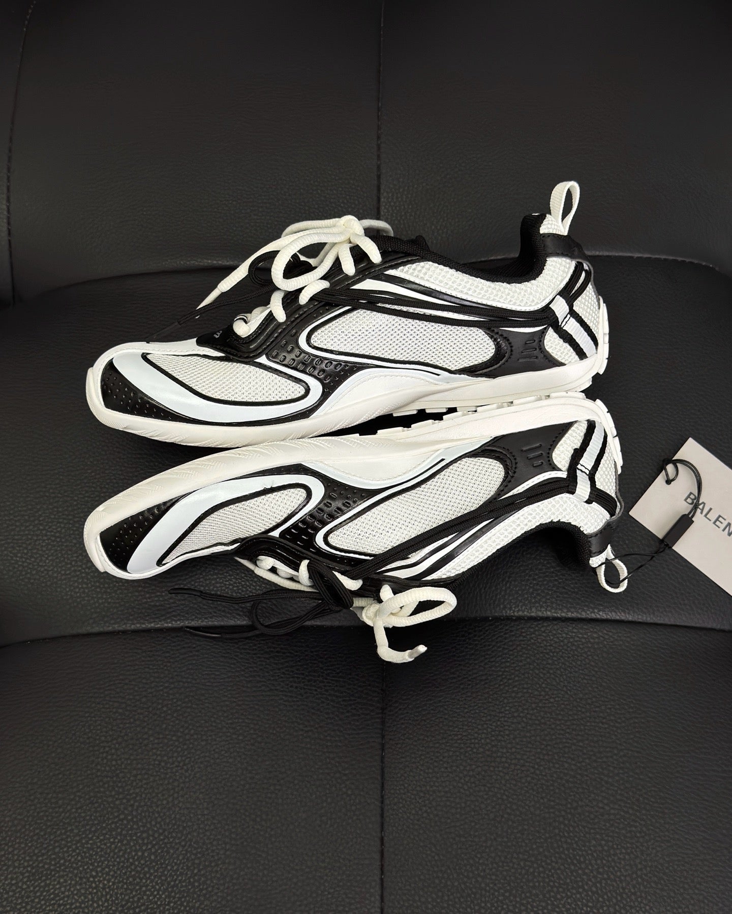 Black white Shoes