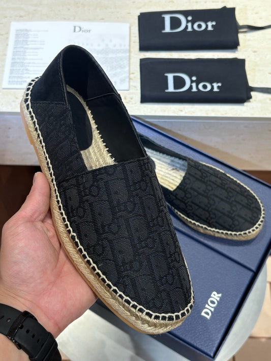 Black Shoes