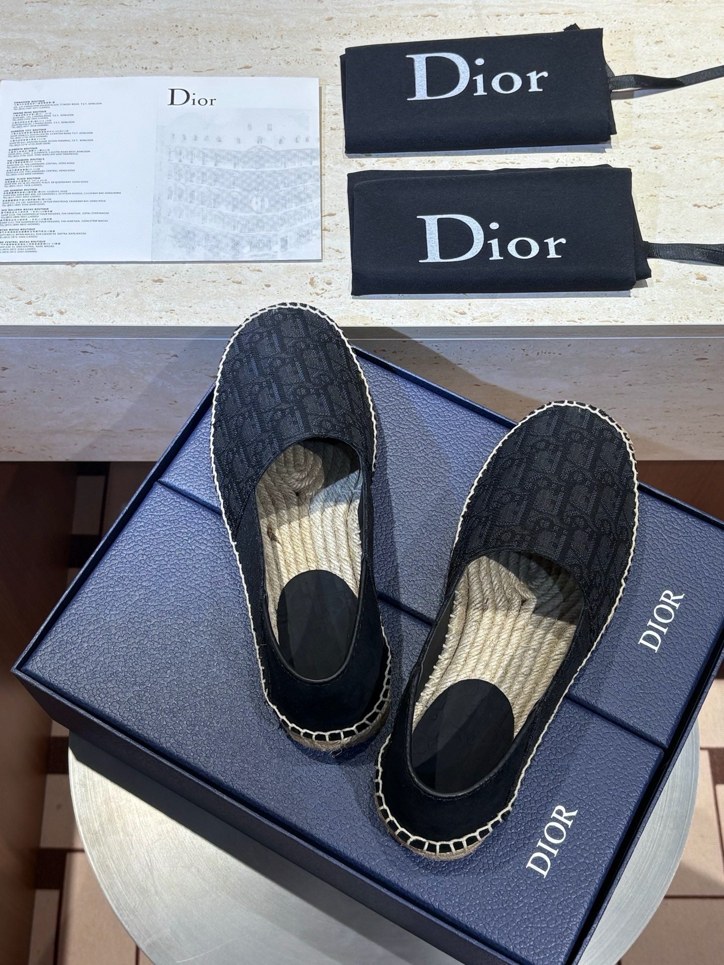 Black Shoes