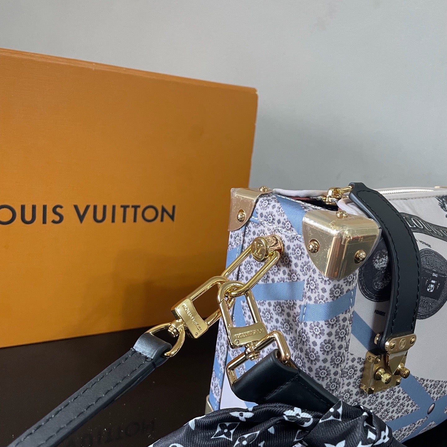 Multi-color Bag