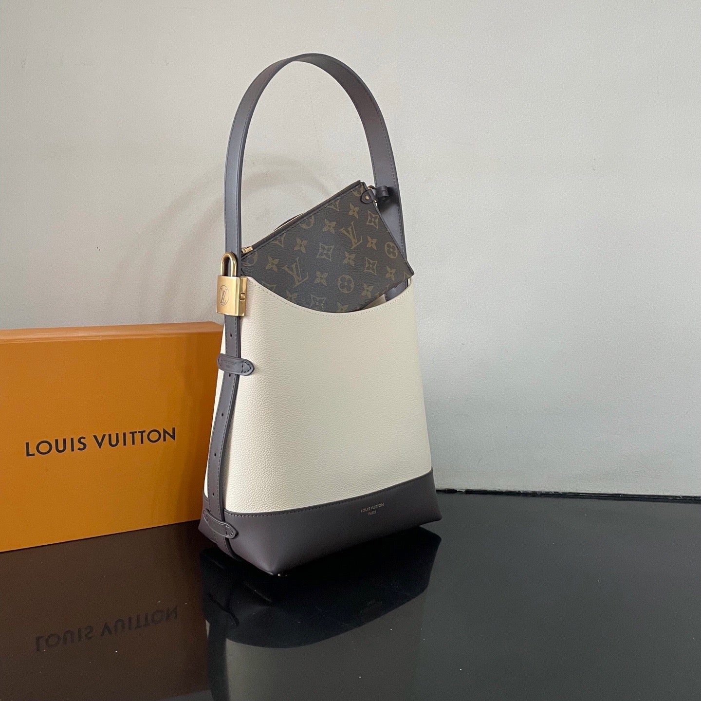 White Bag